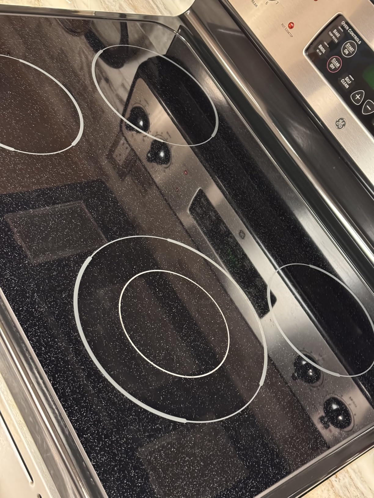 Cerama Bryte Removes Tough Stains Cooktop and Stove Top Cleaner for Glass - Ceramic Surfaces, 1-28 oz - Customer Photo 1