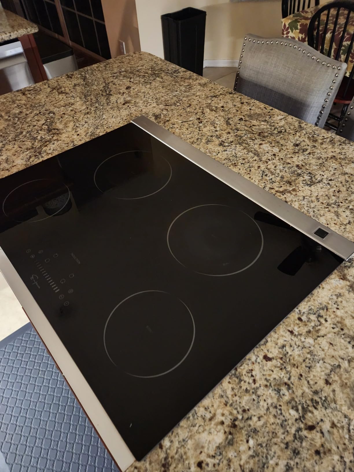 Broan-NuTone 273603 Eclipse Downdraft Range Hood with Stainless Steel Cover, 500 CFM, 36-Inch - Customer Photo 3