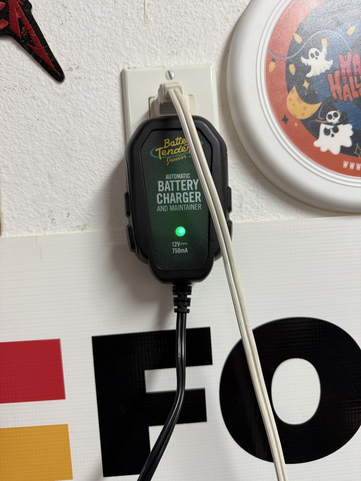 Battery Tender Junior 12V, 750mA Charger and Maintainer: Automatic 12V Powersports for Motorcycle, ATVs, and More - Smarter Than a Trickle Charger - 021-0123 customer photo 2