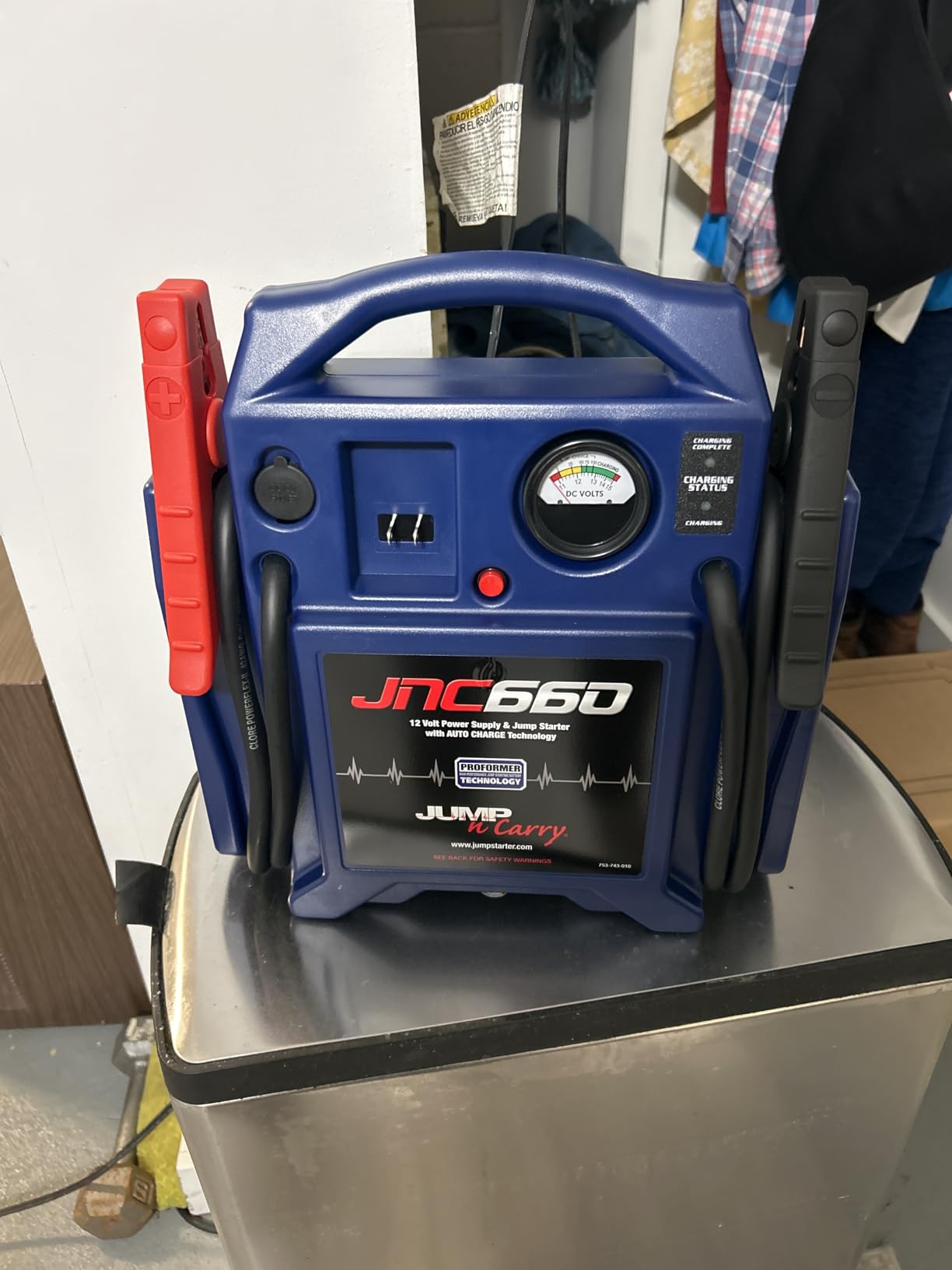 Clore Automotive Jump-N-Carry JNC660 1700 Peak Amp Jump Starter customer photo 1