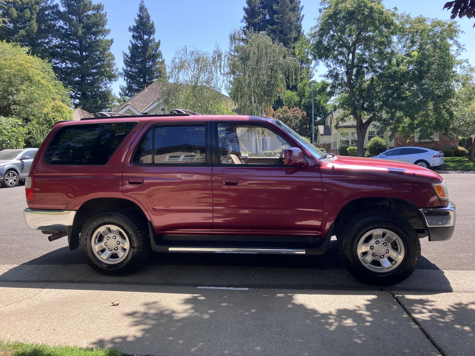 Collinite 845 Insulator Wax - Easy to Use Carnauba + Polymer Wax Sealant - High Gloss Shine + Durable Hydrophobic Beading & Long Lasting Paint Protection for Cars/Boats/Trucks/RVs & Motorcycles (16 fl oz) customer photo 1