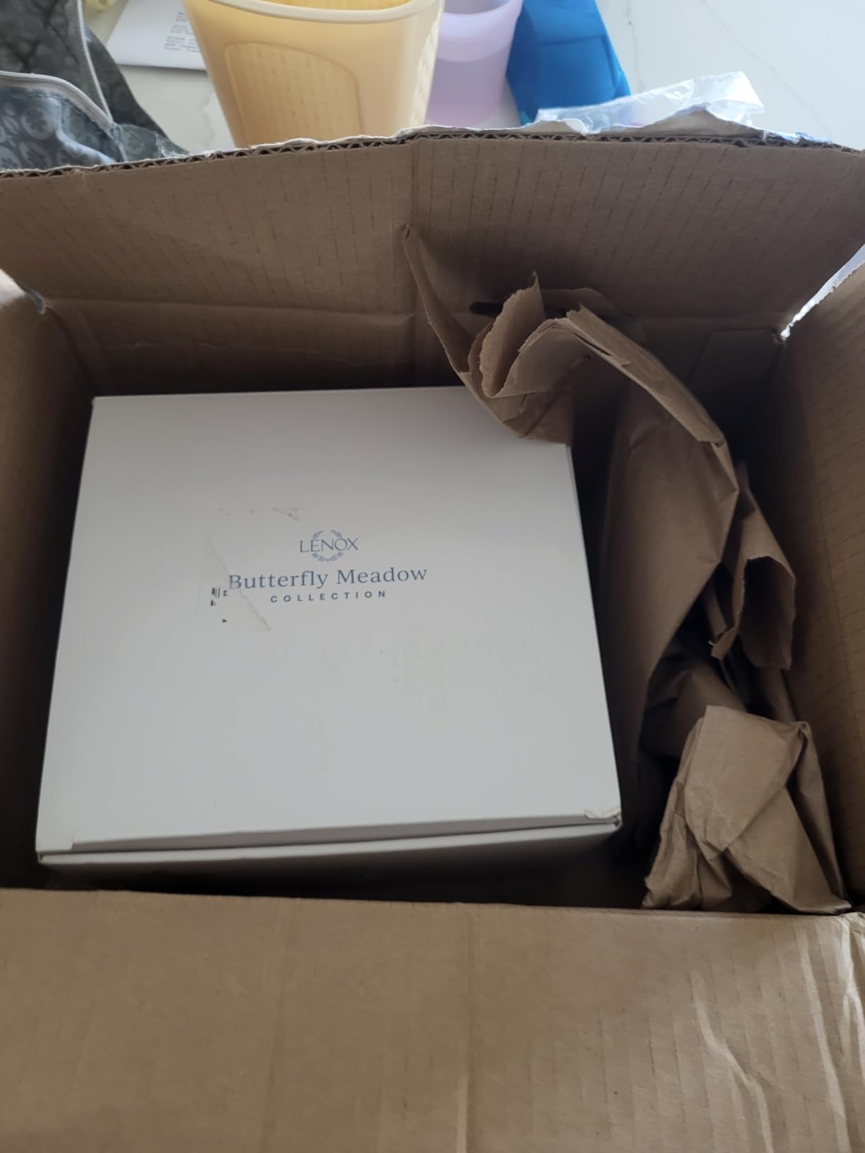 Lenox 773903 Butterfly Meadow 4-Piece Mug Set, Multicolor, 1.85 LB Customer Review Lenox 773903 Butterfly Meadow 4-Piece Mug Set, Multicolor, 1.85 LB - Customer Photo 3