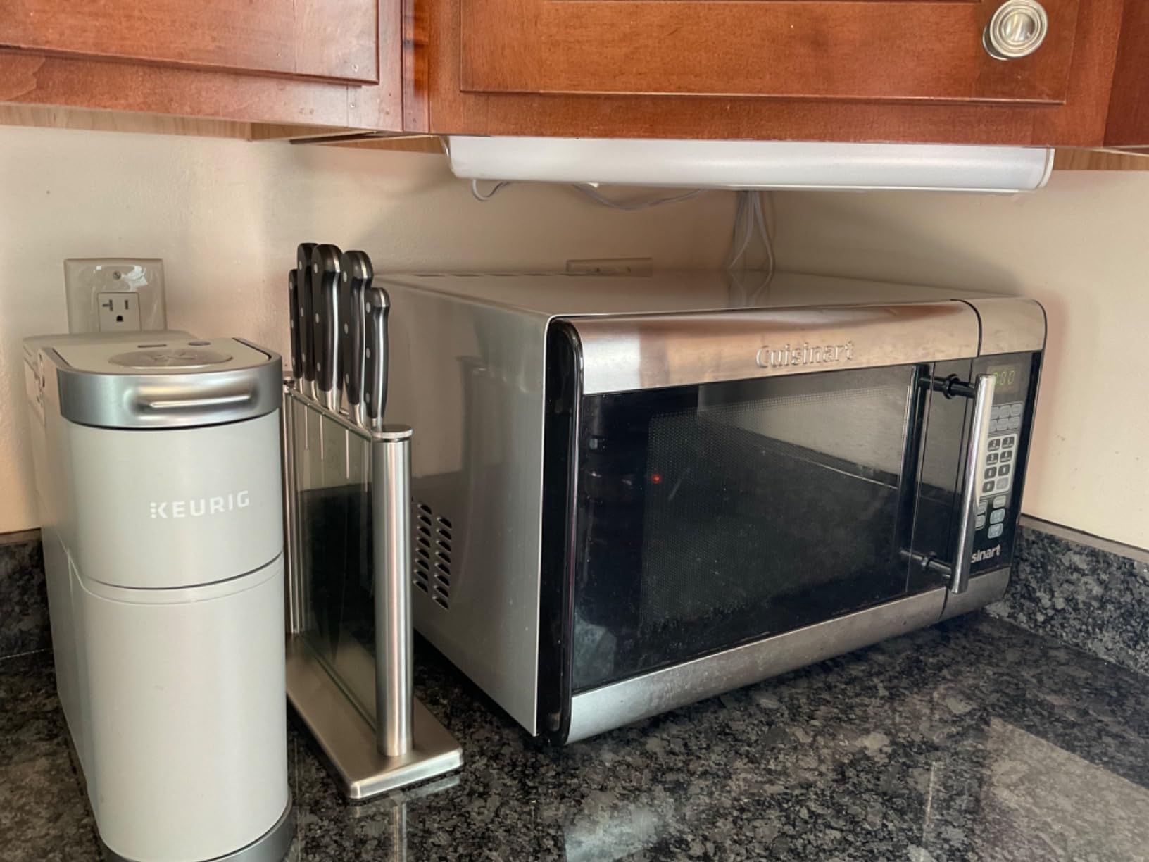 Mercer Culinary M23500 Renaissance 6-Piece Forged Knife Block Set, Tempered Glass Block customer photo 1