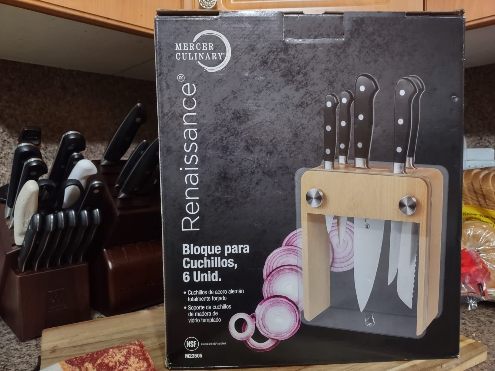 Mercer Culinary M23500 Renaissance 6-Piece Forged Knife Block Set, Tempered Glass Block customer photo 2