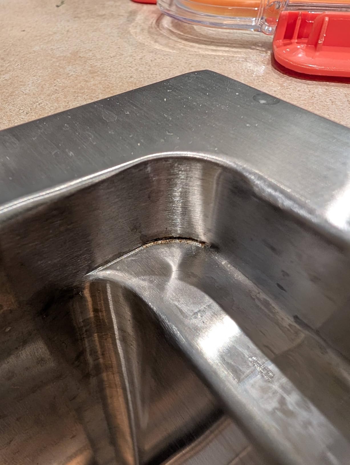 Ruvati 32-inch Undermount 16 Gauge Stainless Steel Workstation Kitchen Sink Single Bowl - Soundproof Multifunction Chef Sink with Cutting Board & Accessories, RVH8300 Customer Review Ruvati 32-inch Undermount 16 Gauge Stainless Steel Workstation Kitchen Sink Single Bowl - Soundproof Multifunction Chef Sink with Cutting Board & Accessories, RVH8300 - Customer Photo 4