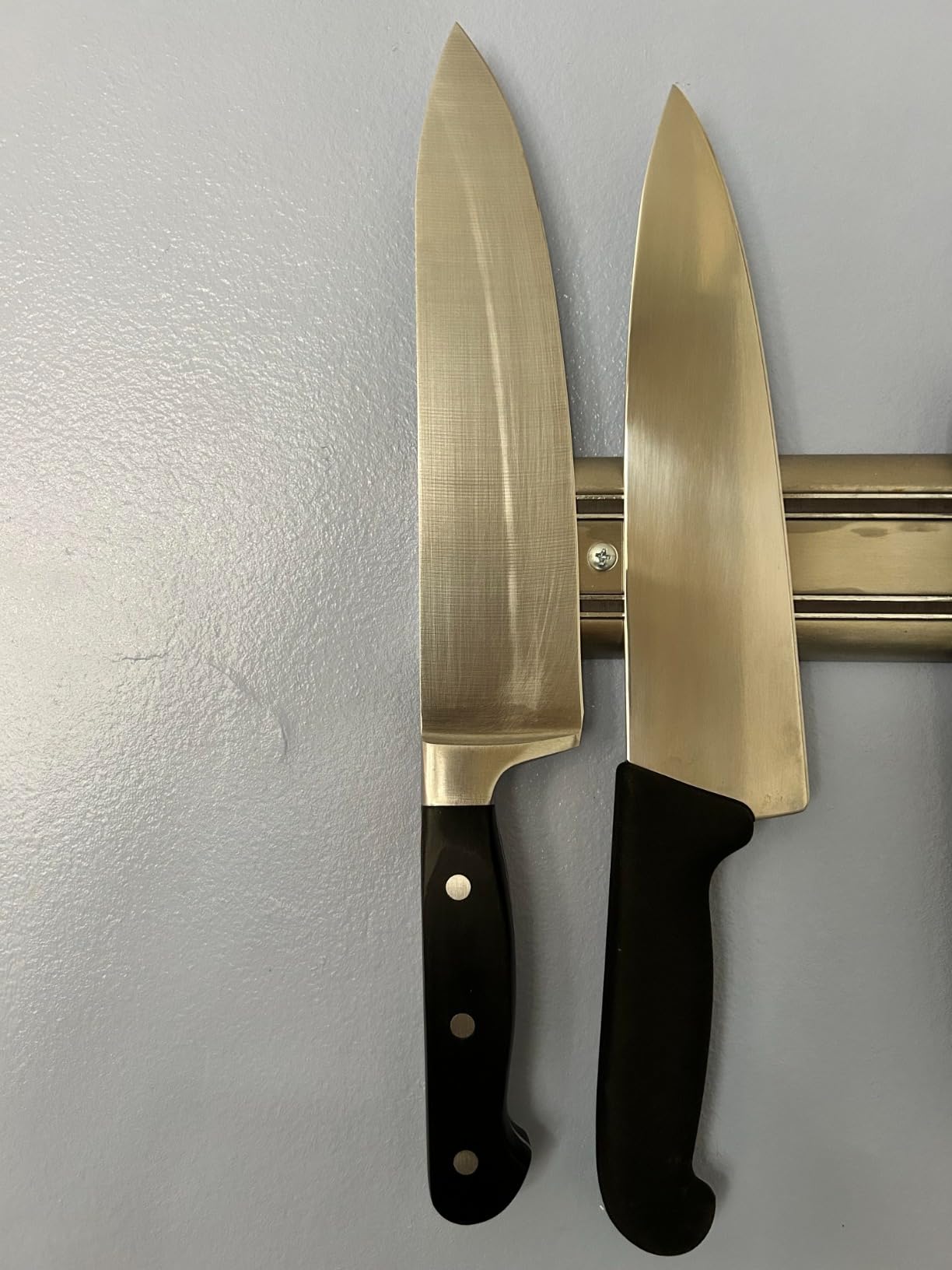 Victorinox Fibrox Pro 8 Inch Chef's Knife, Dishwasher Safe, Black customer photo 1