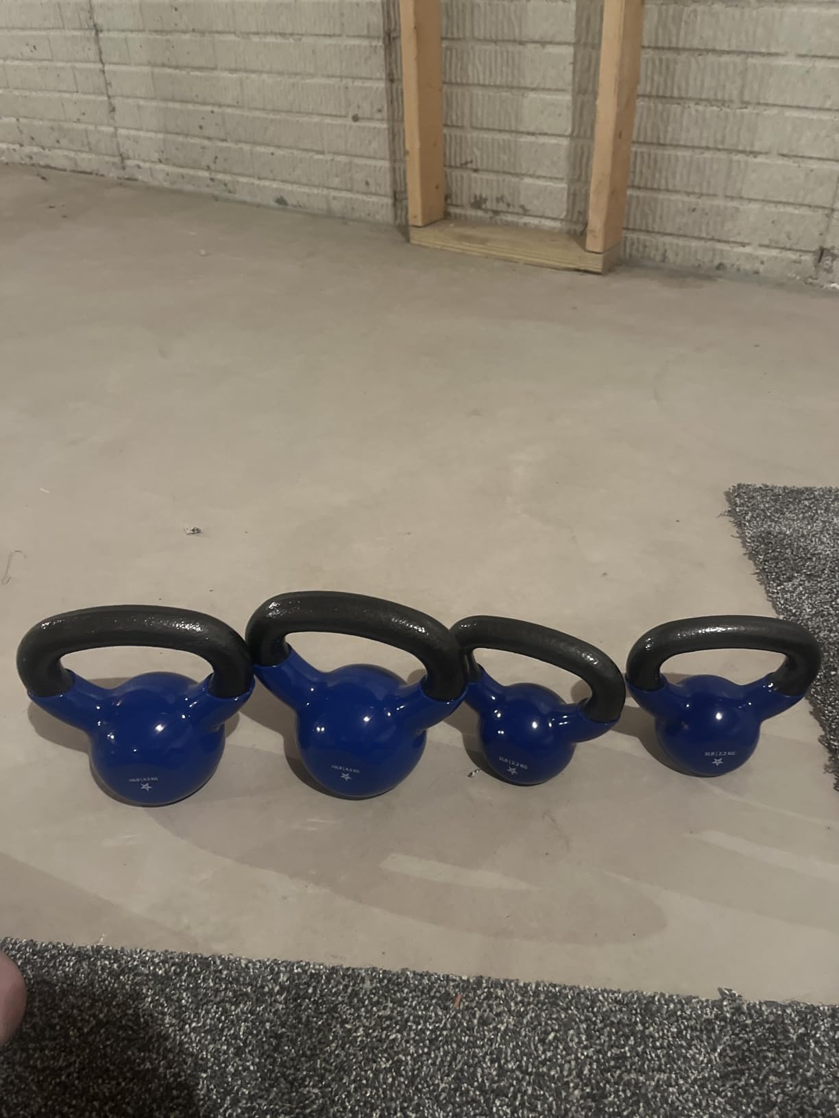 Yes4All Kettlebell, 5-100 LB Vinyl Coated Cast Iron Strength Training Kettlebells customer photo 2