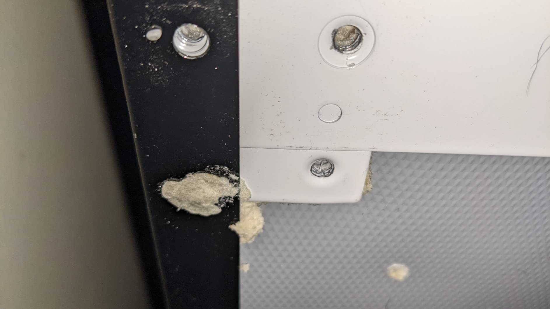 ARCTIC CHEF Mini Refrigerator, Compact Freezer Compartment, Adjustable Thermostat Control, Reversible Door, Ideal Fridge for Dorm, Office, Apartment, Platinum Stainless, 3.2 Cubic Feet Customer Review ARCTIC CHEF Mini Refrigerator, Compact Freezer Compartment, Adjustable Thermostat Control, Reversible Door, Ideal Fridge for Dorm, Office, Apartment, Platinum Stainless, 3.2 Cubic Feet - Customer Photo 3