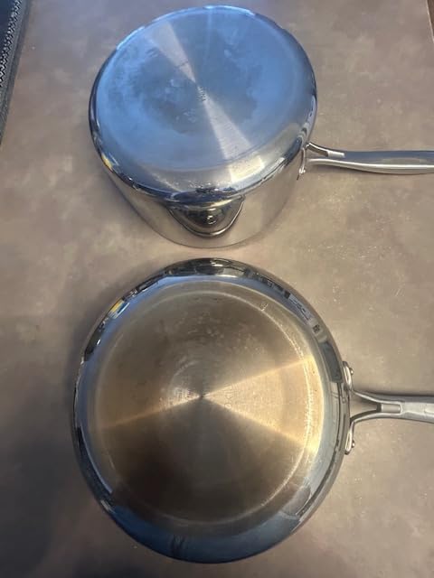 Tramontina Signature Tri-Ply Clad Stainless Steel 12-Piece Cookware Set with Lids, Pots and Pans Kitchen Set, Induction-Ready, Dishwasher-Safe, NSF-Certified, Made in Brazil Customer Review Tramontina Signature Tri-Ply Clad Stainless Steel 12-Piece Cookware Set with Lids, Pots and Pans Kitchen Set, Induction-Ready, Dishwasher-Safe, NSF-Certified, Made in Brazil - Customer Photo 1