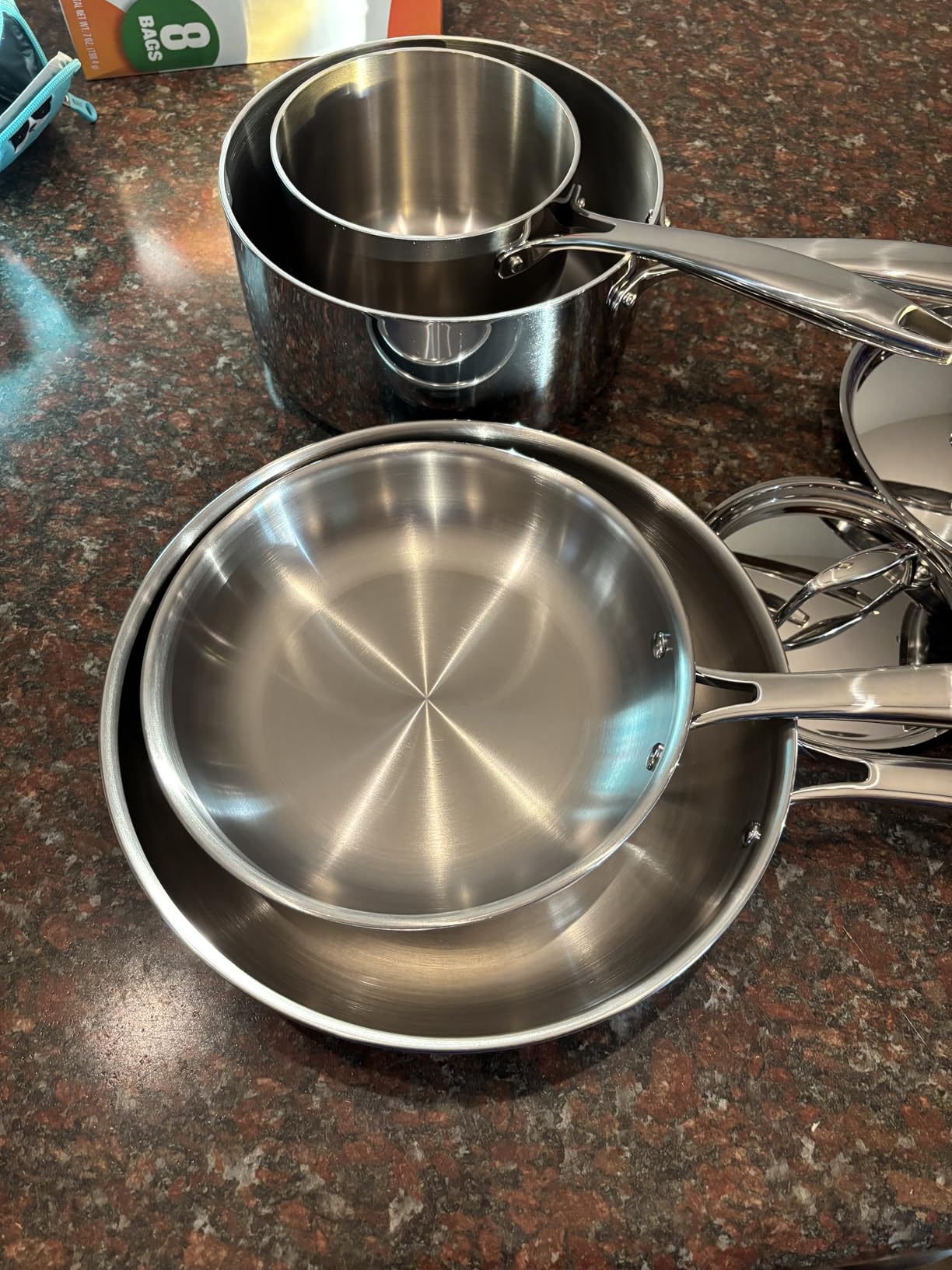 Tramontina Signature Tri-Ply Clad Stainless Steel 12-Piece Cookware Set with Lids, Pots and Pans Kitchen Set, Induction-Ready, Dishwasher-Safe, NSF-Certified, Made in Brazil Customer Review Tramontina Signature Tri-Ply Clad Stainless Steel 12-Piece Cookware Set with Lids, Pots and Pans Kitchen Set, Induction-Ready, Dishwasher-Safe, NSF-Certified, Made in Brazil - Customer Photo 4