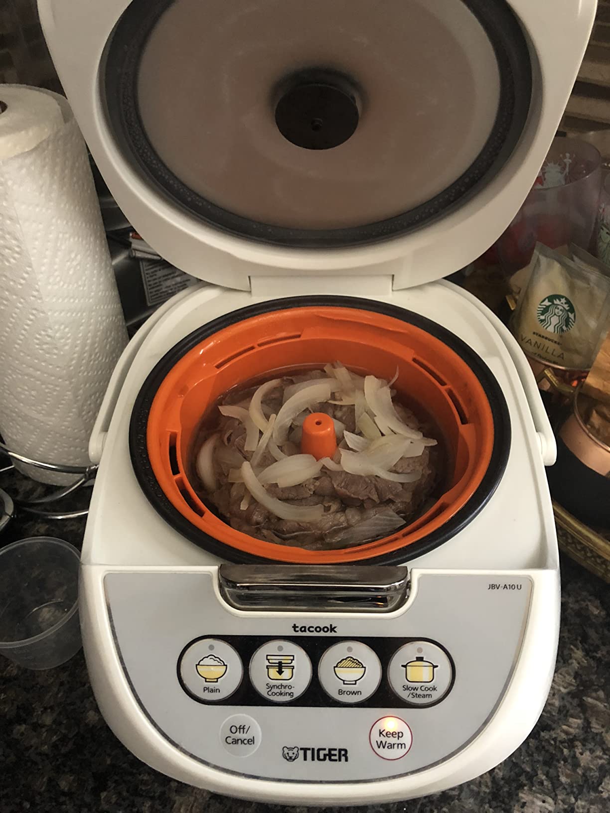 TIGER JBV-A10U 5.5-Cup (Uncooked) Micom Rice Cooker and Warmer with Tacook Food Steamer Cooking Tray Technology, White Customer Review TIGER JBV-A10U 5.5-Cup (Uncooked) Micom Rice Cooker and Warmer with Tacook Food Steamer Cooking Tray Technology, White - Customer Photo 3