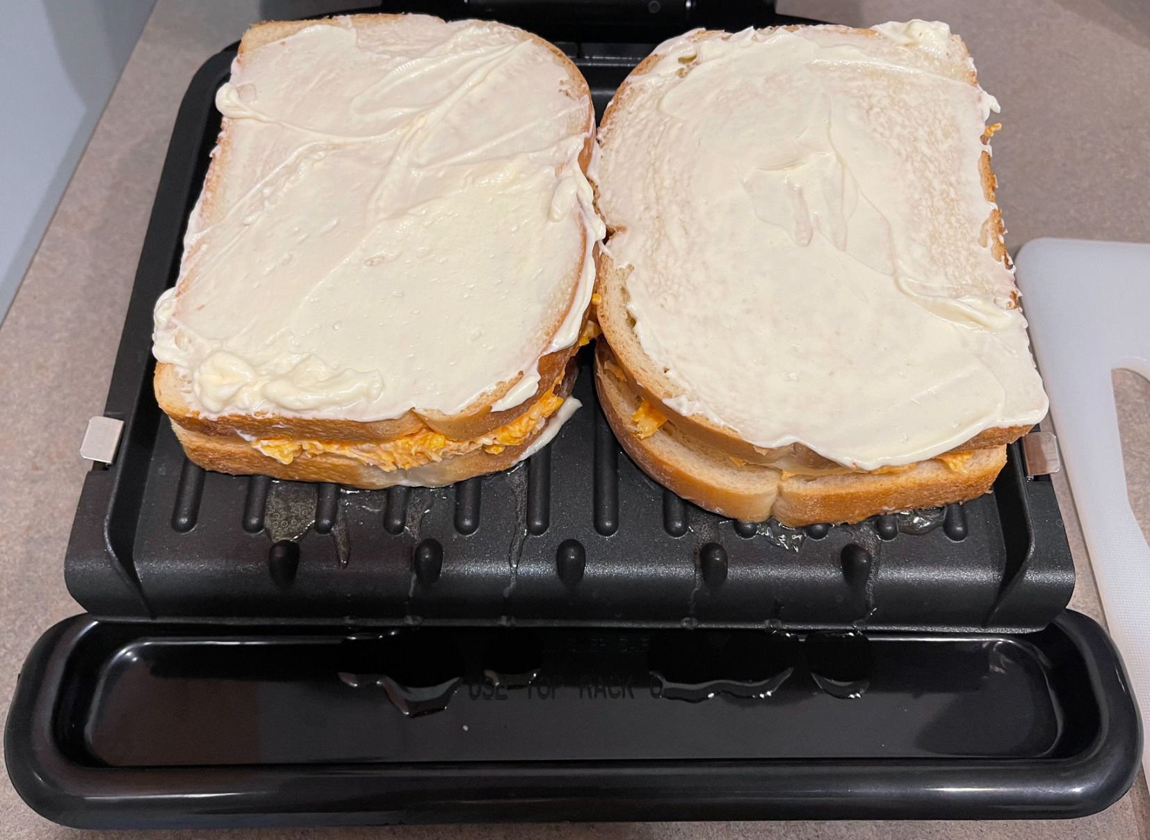 George Foreman 4-Serving Removable Plate Electric Grill and Panini Press, George Tough Non-Stick Coating, Drip Tray Catches Grease, Black customer photo 2