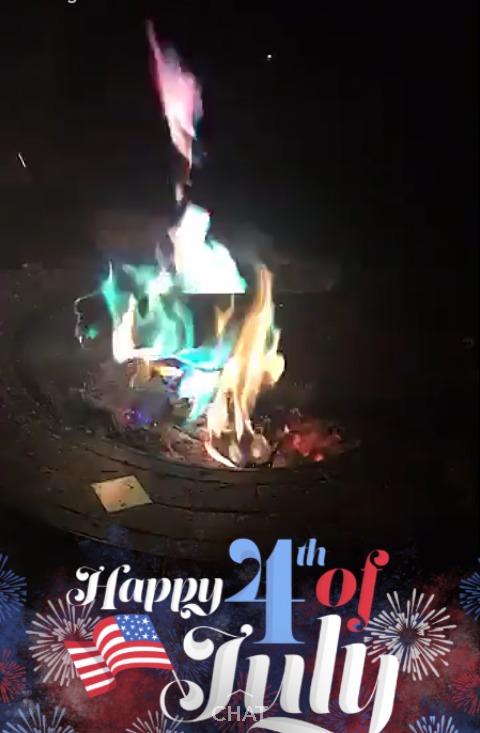 Amazon Basics 27 inch Steel Round Lattice Fire Pit, Easy to Assemble customer photo 2