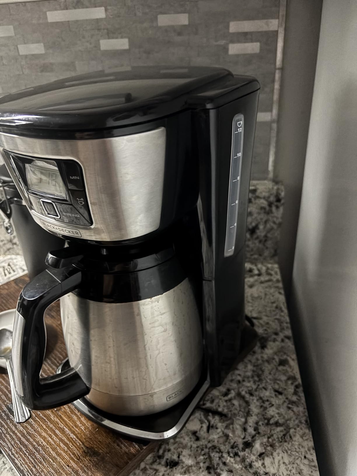 BLACK+DECKER 12-Cup Thermal Coffeemaker, Programmable, CM2035B Customer Review BLACK+DECKER 12-Cup Thermal Coffeemaker, Programmable, CM2035B - Customer Photo 2
