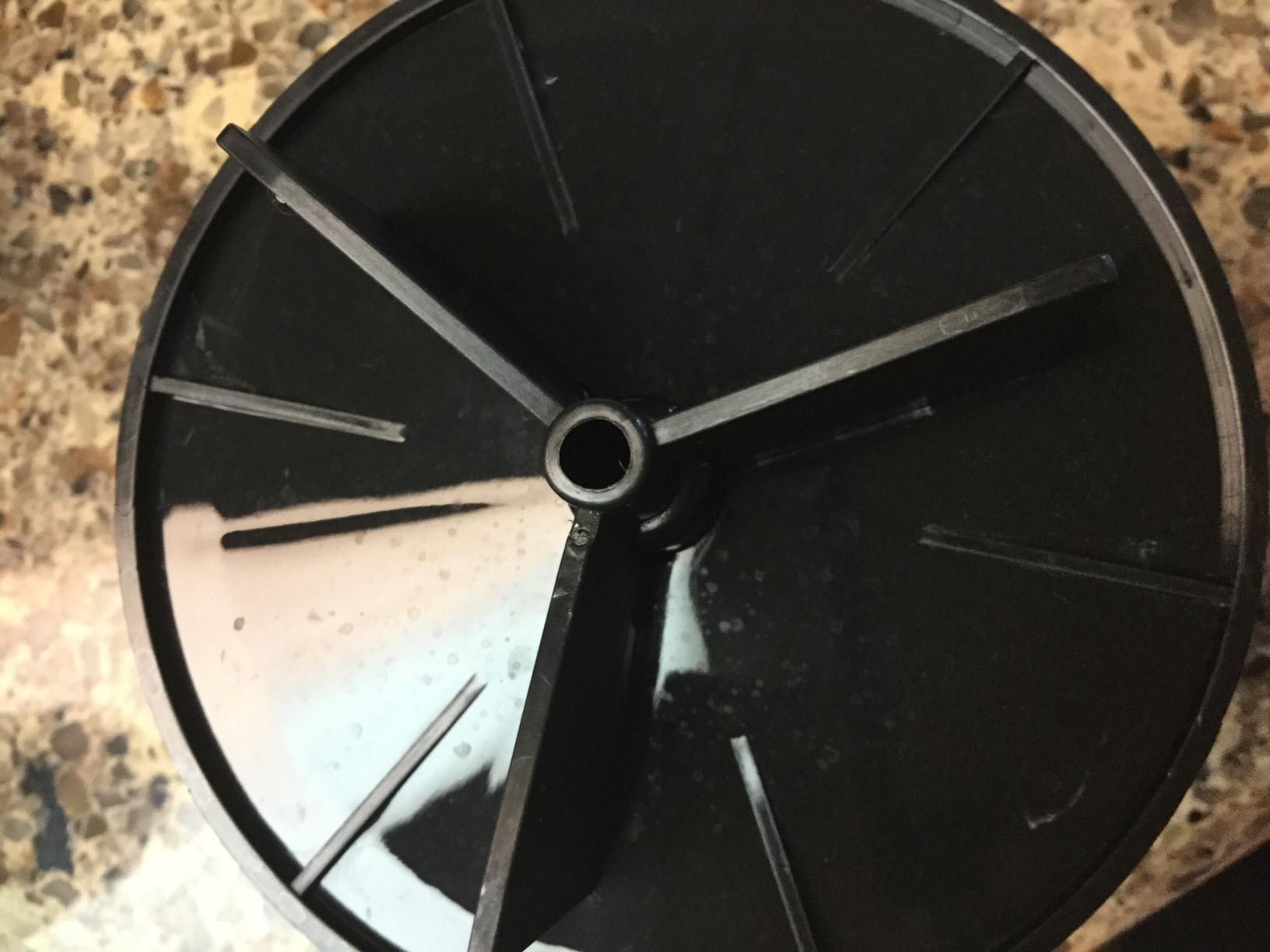 Bonavita 8 Cup Coffee Maker, One-Touch Pour Over Brewing with Thermal Carafe, SCA Certified, Stainless Steel (BV1900TS) - Customer Photo 1