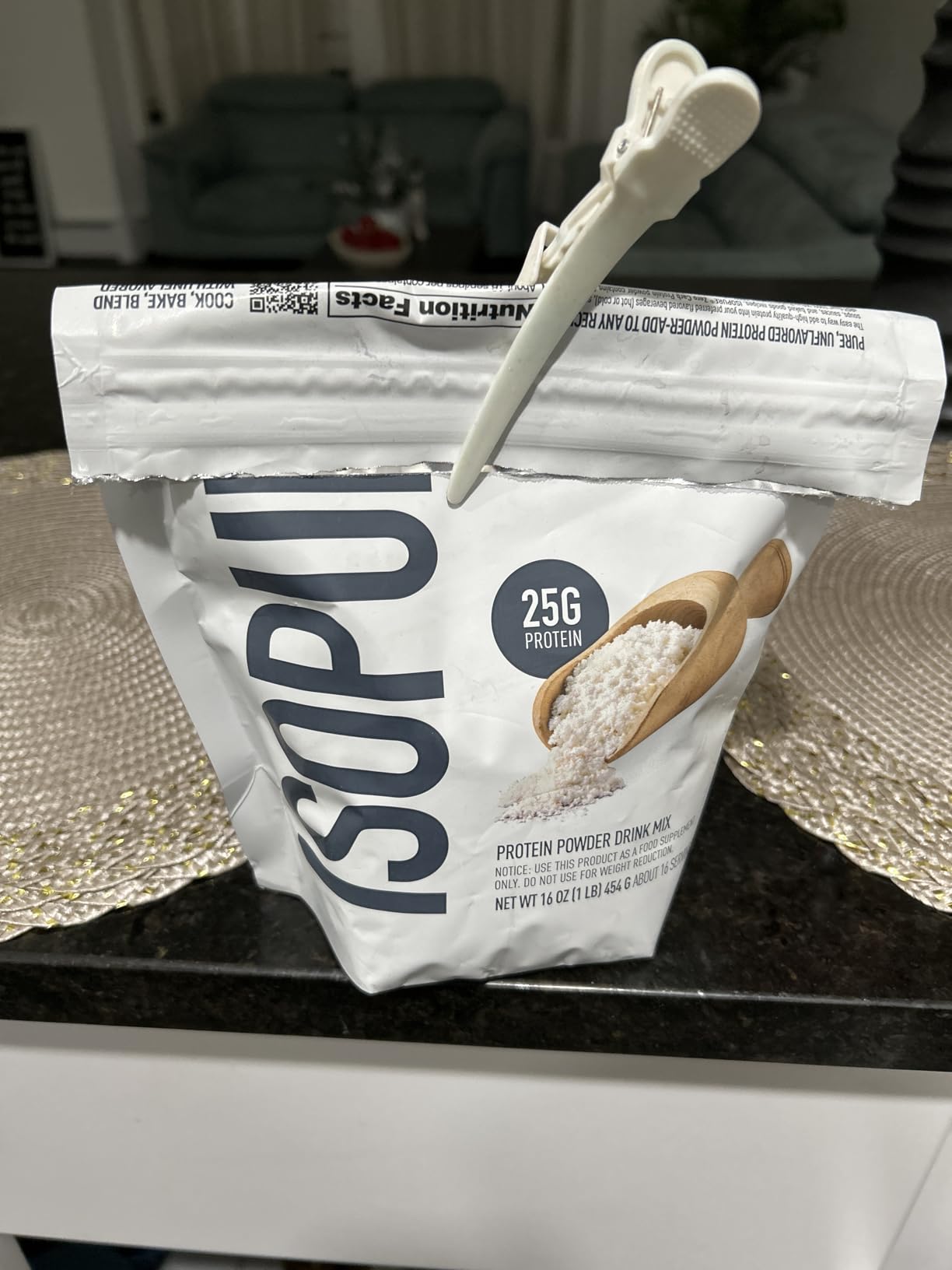 Isopure Zero Carb 100% Pure Whey Isolate Protein Powder, Gluten Free, with Vitamins, Unflavored, 25g Protein Per Serving, 1 Lb, 16 Servings (Packaging May Vary) customer photo 1