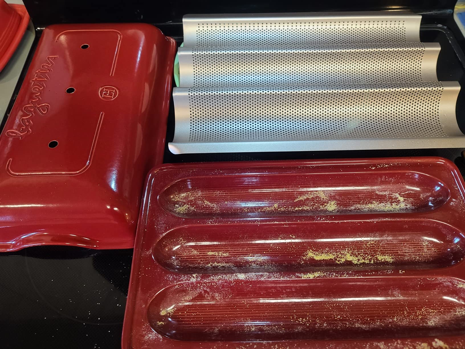 Emile Henry Baguette Baker | Burgundy - Customer Photo 2