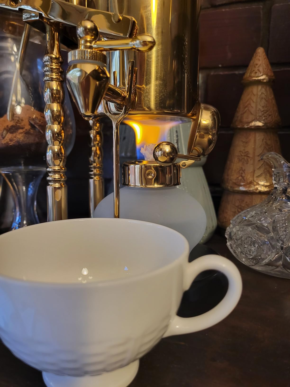 Diguo Belgian/Belgium Luxury Royal Family Balance Syphon Coffee Maker, Siphon Brewer, Elegant Design Retro-Style (Polished Rose Gold) - Customer Photo 2