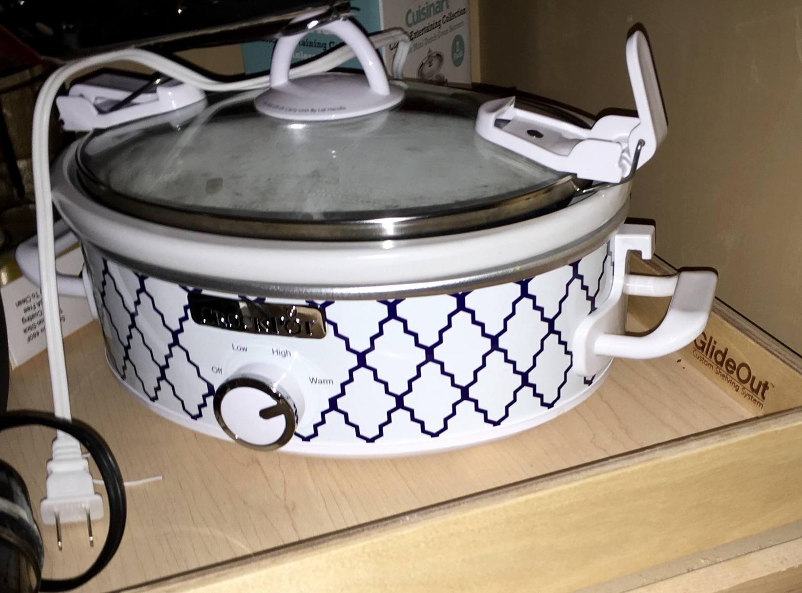 Crock-Pot Small 2.5 Quart Casserole Slow Cooker in White/Blue - Customer Photo 5