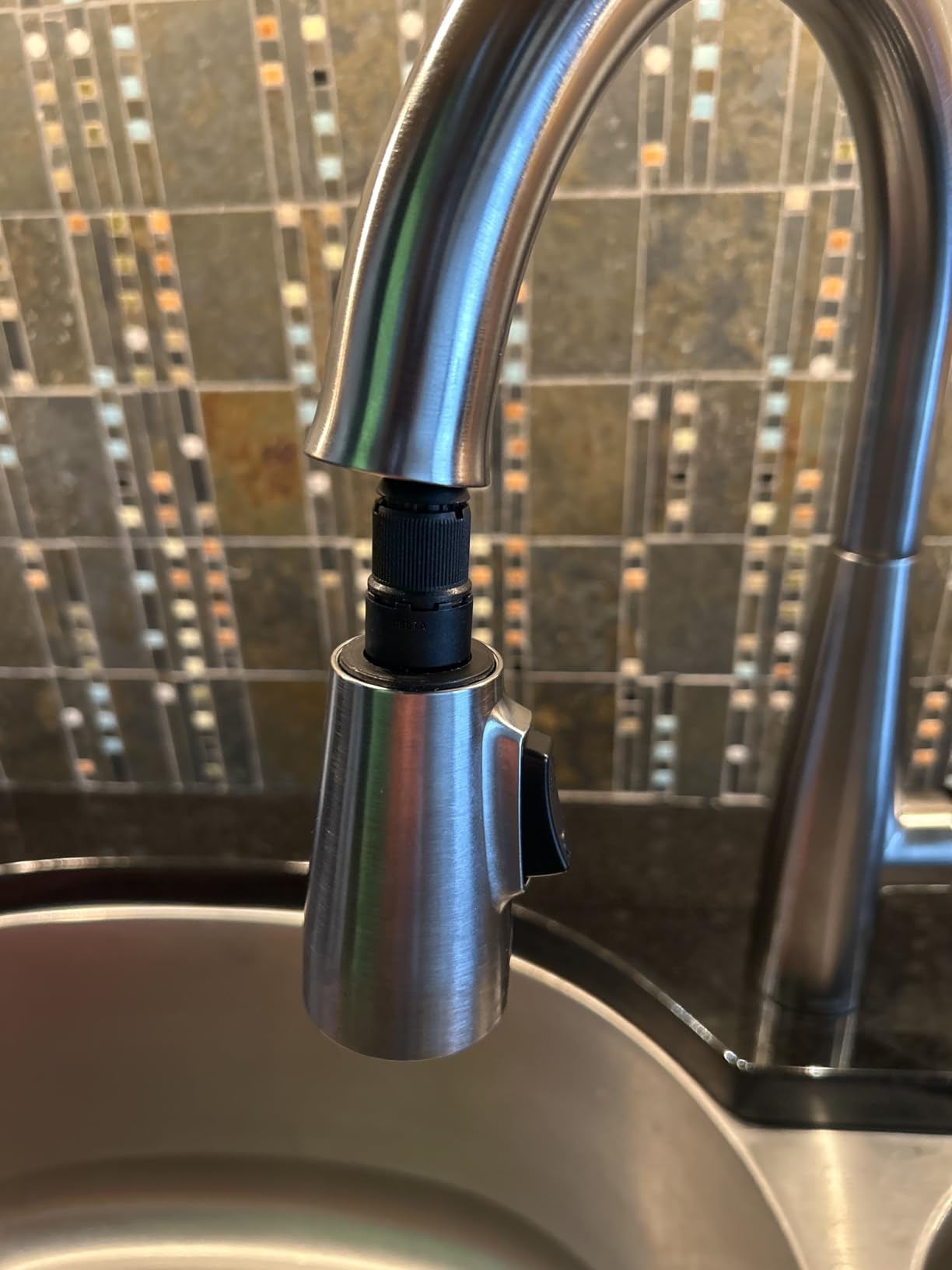 Delta Essa Brushed Nickel Kitchen Faucet with Pull Down Sprayer, Modern Single Hole Kitchen Sink Faucet, Single Handle, Arctic Stainless 9113-AR-DST - Customer Photo 3