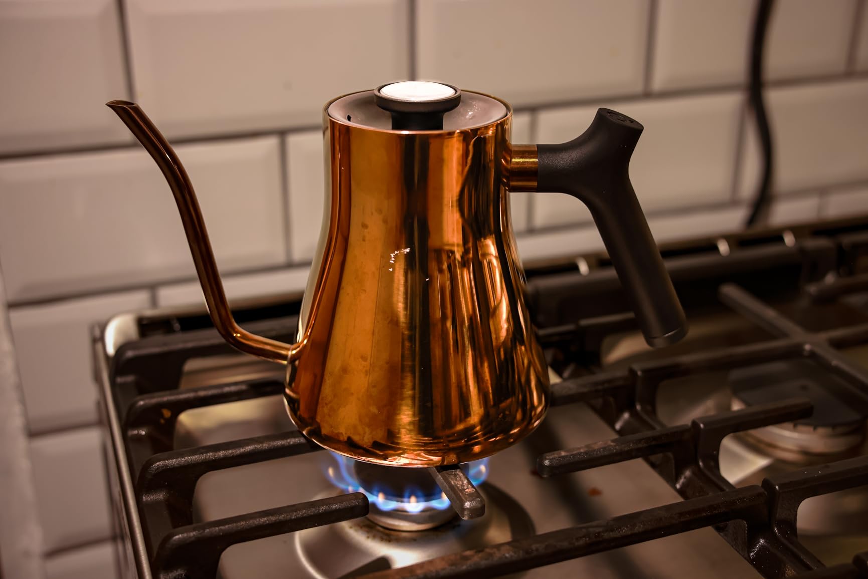 Fellow Stagg Stovetop Pour-Over Coffee and Tea Kettle - Gooseneck Teapot with Precision Pour Spout, Built-In Thermometer, Matte Black, 1 Liter - Customer Photo 3