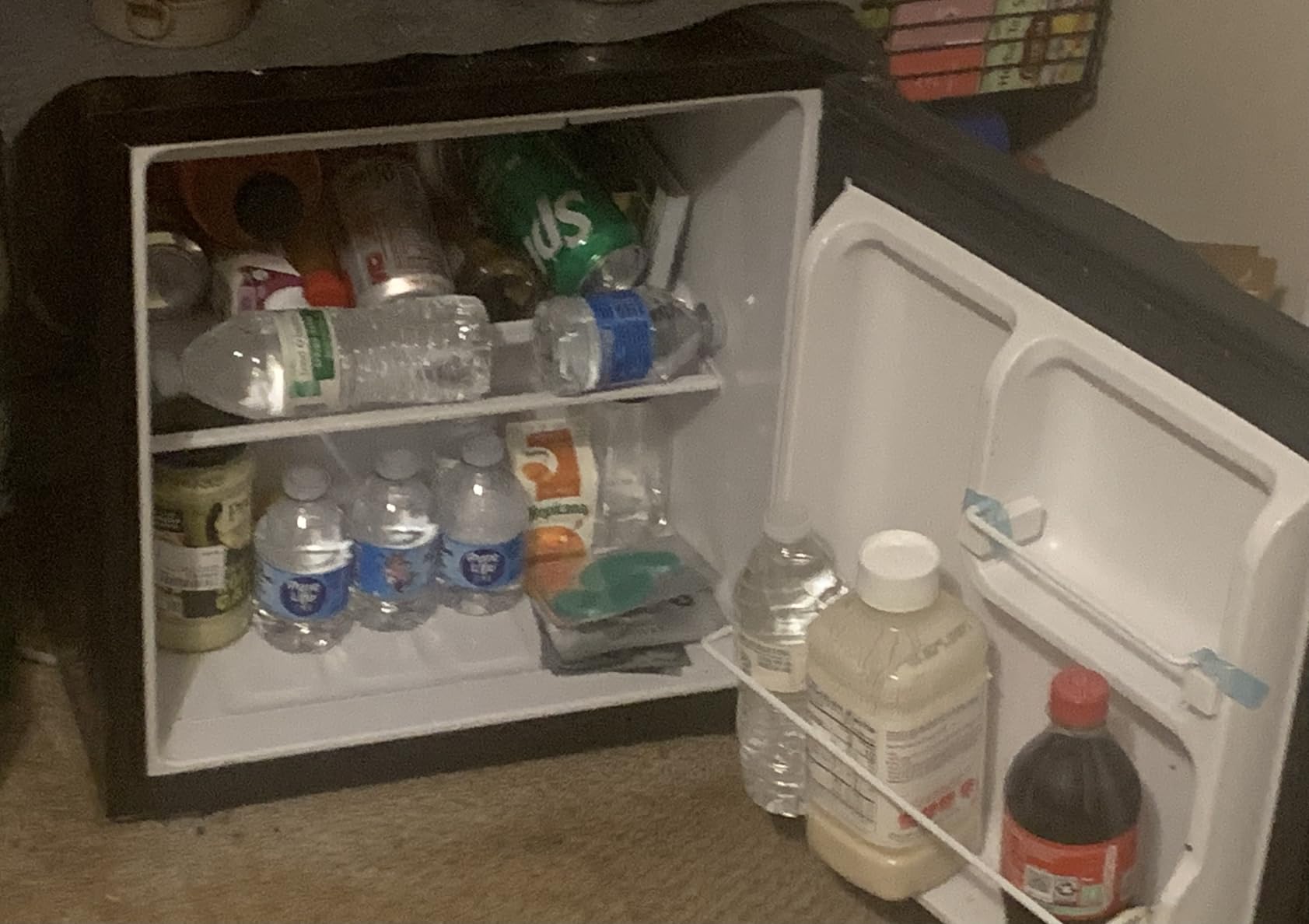 BLACK+DECKER 1.7 Cu. Ft. Compact Refrigerator, ENERGY STAR Certified, Single Door Mini Fridge with Chiller Compartment, Personal Fridge for Home or Dorm Room, R600a Refrigerant, BCRK17W, White Customer Review BLACK+DECKER 1.7 Cu. Ft. Compact Refrigerator, ENERGY STAR Certified, Single Door Mini Fridge with Chiller Compartment, Personal Fridge for Home or Dorm Room, R600a Refrigerant, BCRK17W, White - Customer Photo 2