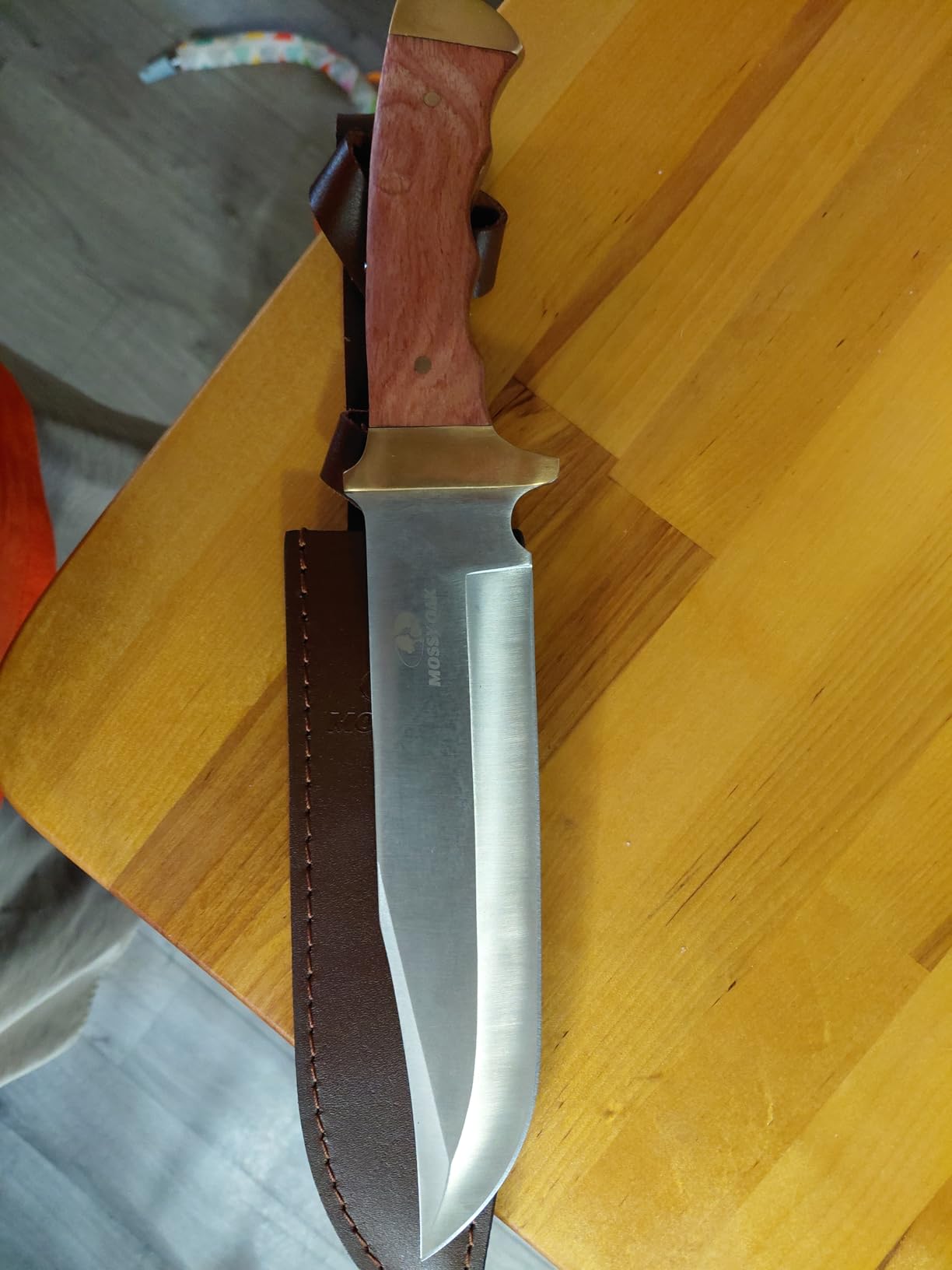 Mossy Oak 14-inch Bowie Knife, Full-tang Fixed Blade, Wood Handle Hunting Knife with Leather Sheath for Camping, Hiking, Survival customer photo 2