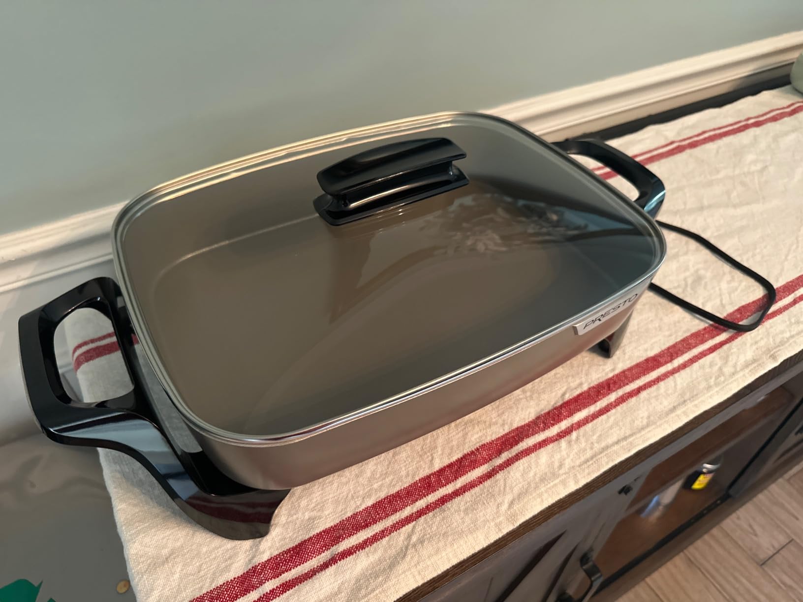 Presto 06856 16-Inch Ceramic Electric Skillet, Grey - Customer Photo 1