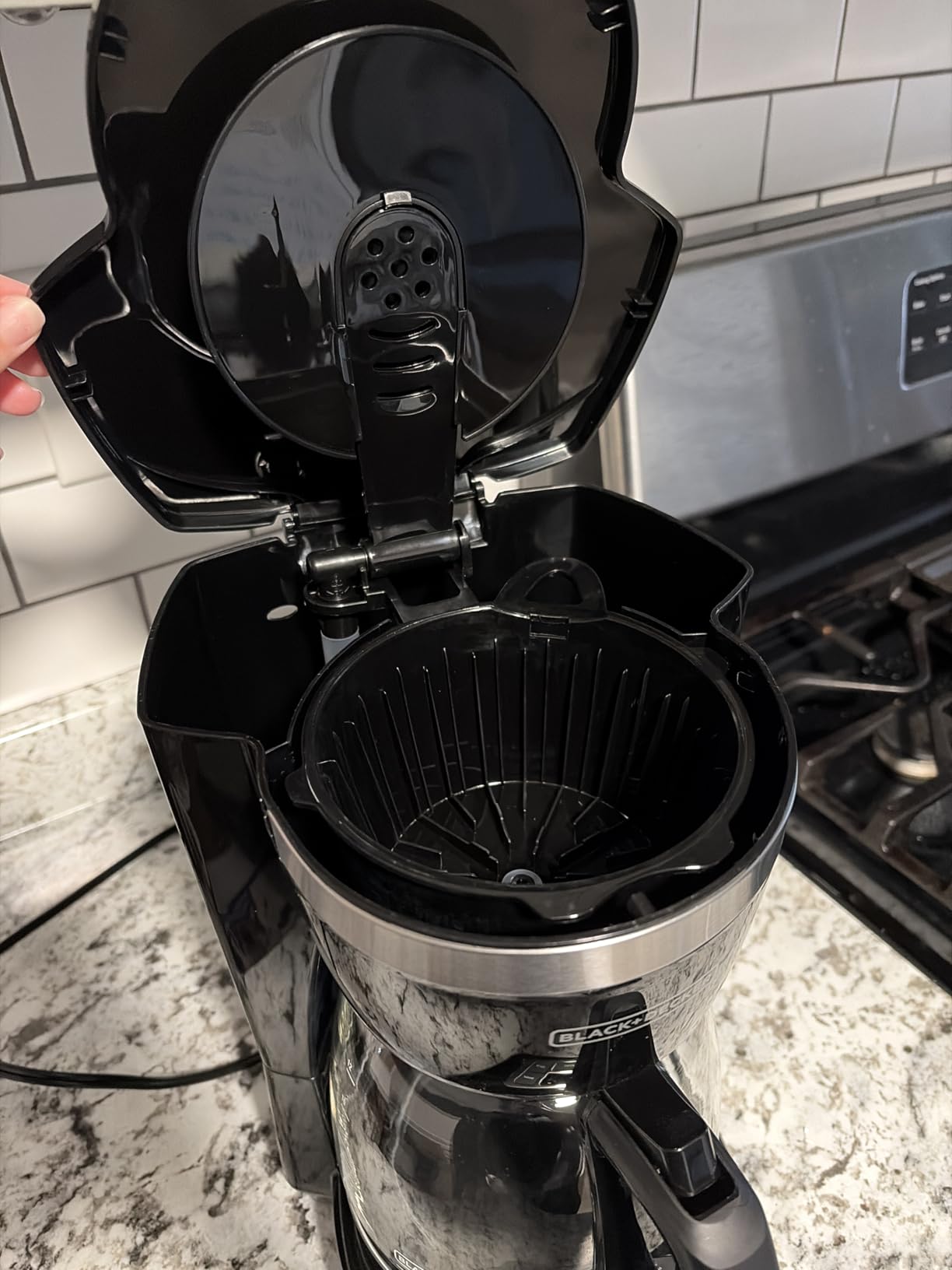 BLACK+DECKER 12-Cup Digital Coffee Maker, Programmable, Washable Basket Filter, Sneak-A-Cup, Auto Brew, Water Window, Keep Hot Plate, Black Customer Review BLACK+DECKER 12-Cup Digital Coffee Maker, Programmable, Washable Basket Filter, Sneak-A-Cup, Auto Brew, Water Window, Keep Hot Plate, Black - Customer Photo 4