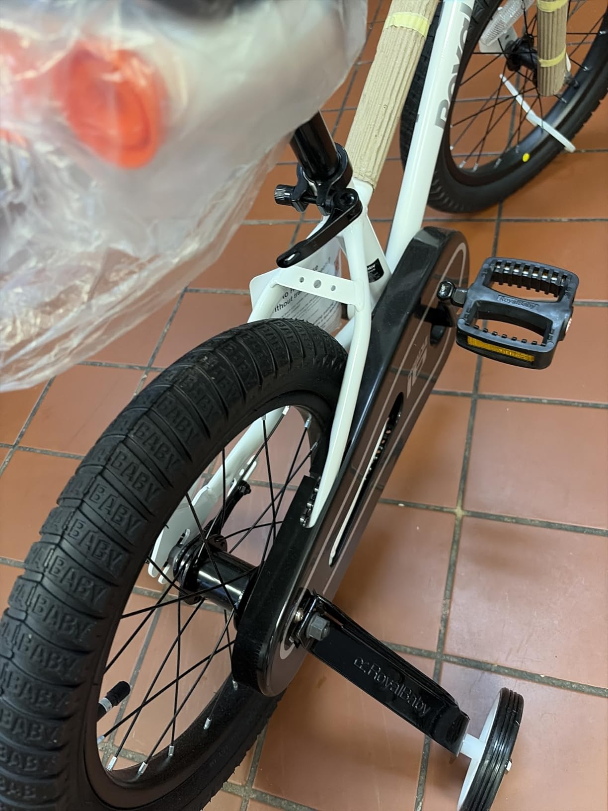 RoyalBaby Kids Bike Freestyle Classic & EZ Balance Pedal Switchable Bicycle, 12 14 16 18 Inch, 3-10 Years Toddler to Big Kids customer photo 1