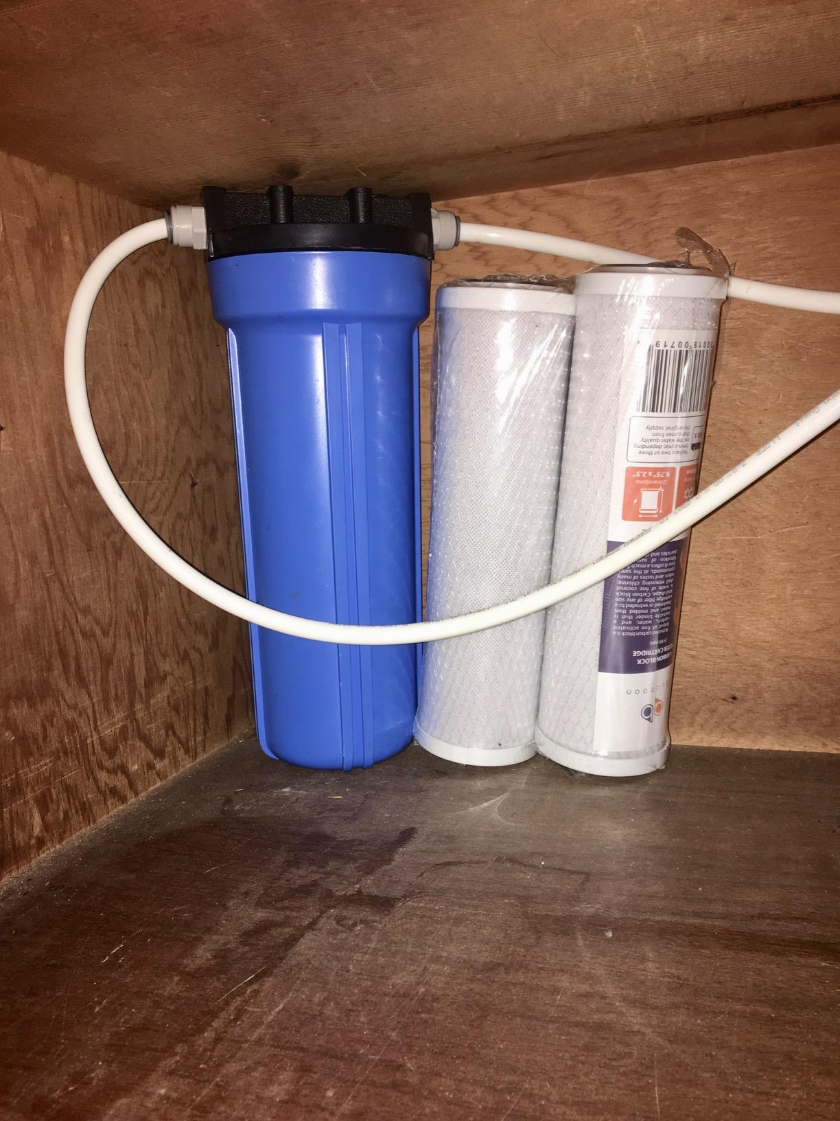 Aquaboon 5 Micron 10 x 2.5 Carbon Block Water Filter Cartridge CTO Whole House Water Filter Replacement Compatible with WHKF-WHWC, FXWTC, 6-PACK - Customer Photo 1