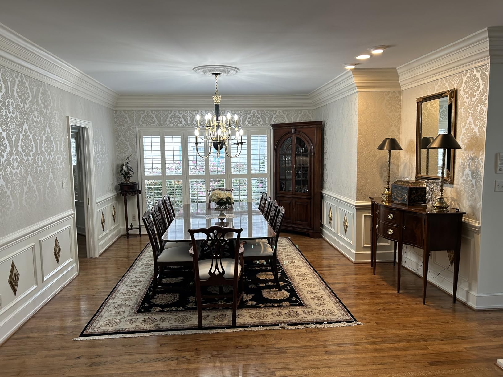 Milsek Furniture Polish and Wood Cleaner with Lemon Oil - Multipurpose Solution for Home Improvement from Hardwood Floors to Kitchen Cabinets - 12 Fl Oz (Pack of 1) - Customer Photo 3