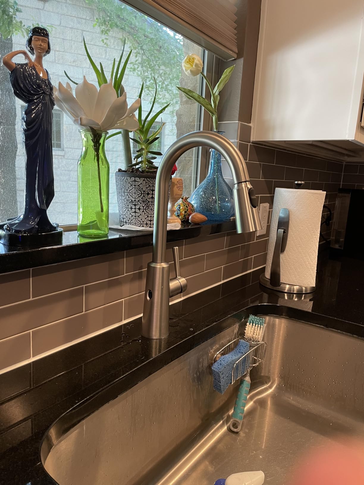 Moen Riley Spot Resist Stainless One-Handle Modern Pulldown Kitchen Faucet Featuring Power Clean and Reflex Docking System for the Spray Head, 7402SRS - Customer Photo 2