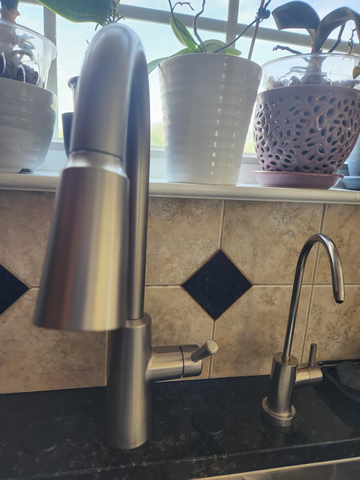 Moen Riley Spot Resist Stainless One-Handle Modern Pulldown Kitchen Faucet Featuring Power Clean and Reflex Docking System for the Spray Head, 7402SRS - Customer Photo 4