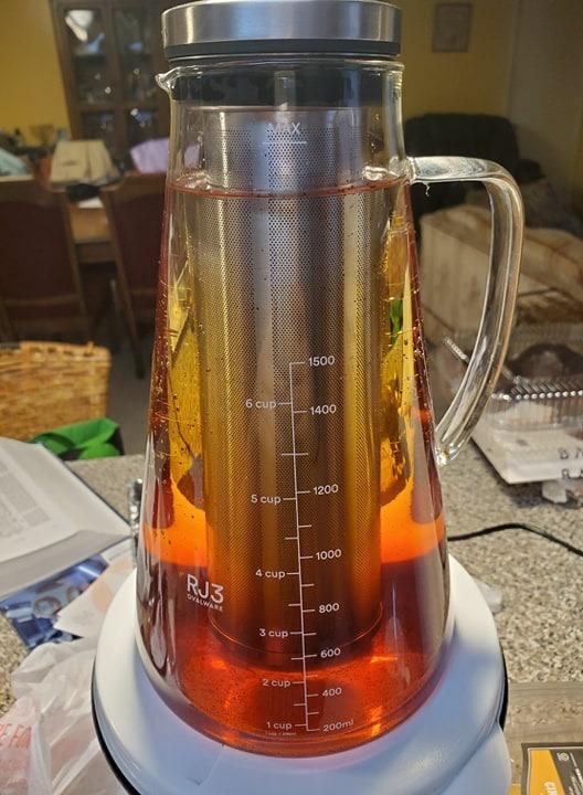 OVALWARE Airtight Cold Brew Iced Coffee Maker Pitcher (& Iced Tea Maker) with Spout – 1.5L/ 51oz Brewing Glass Carafe with Removable Stainless Steel Filter - Customer Photo 3