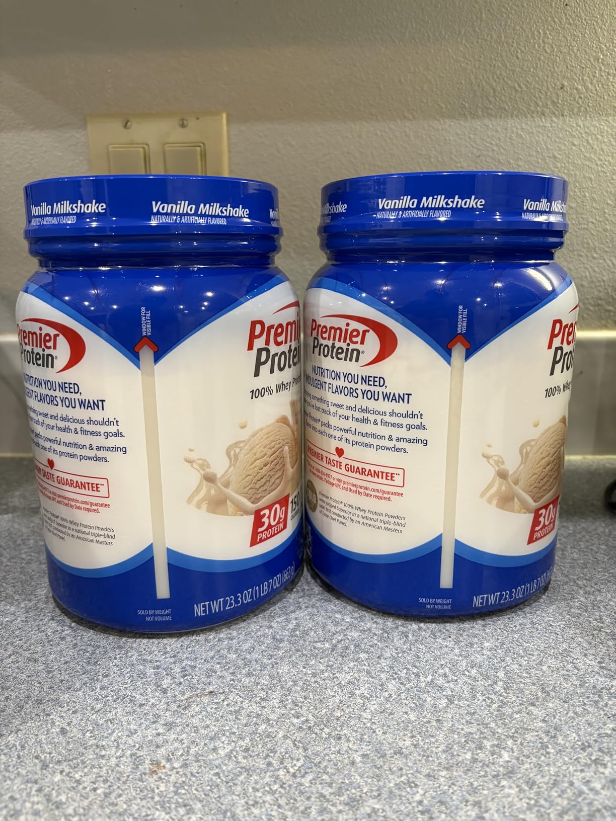 Premier Protein Powder, Vanilla Milkshake, 30g Protein, 1g Sugar, 100% Whey Protein, Keto Friendly, No Soy, Gluten Free, 23.3 oz, 17 Servings (Packaging May Vary) customer photo 1