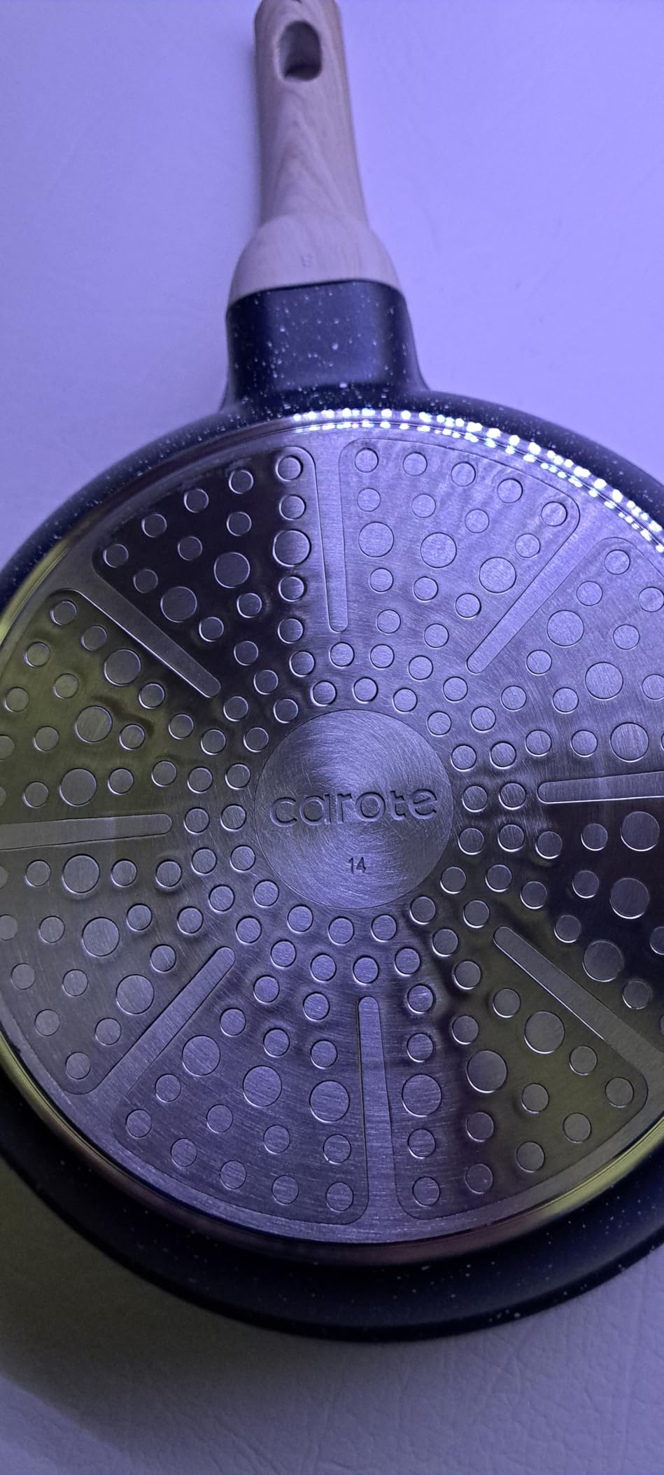 CAROTE Nonstick Frying Pan Skillet,Non Stick Granite Fry Pan Egg Pan Omelet Pans, Stone Cookware Chef's Pan, PFOA Free,Induction Compatible(Classic Granite, 8-Inch) - Customer Photo 3