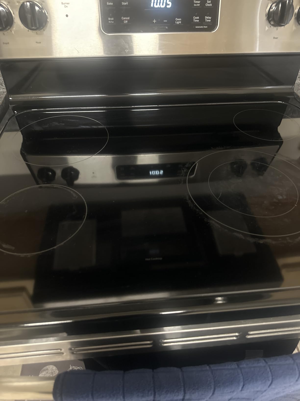 Weiman Ceramic and Glass Cooktop Cleaner - Heavy Duty Cleaner and Polish (10 Ounce Bottle and 3 Scrubbing Pads) - Customer Photo 1