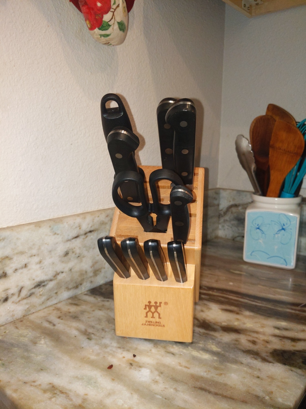 ZWILLING Gourmet 14-pc Knife Block Set - Customer Photo 2