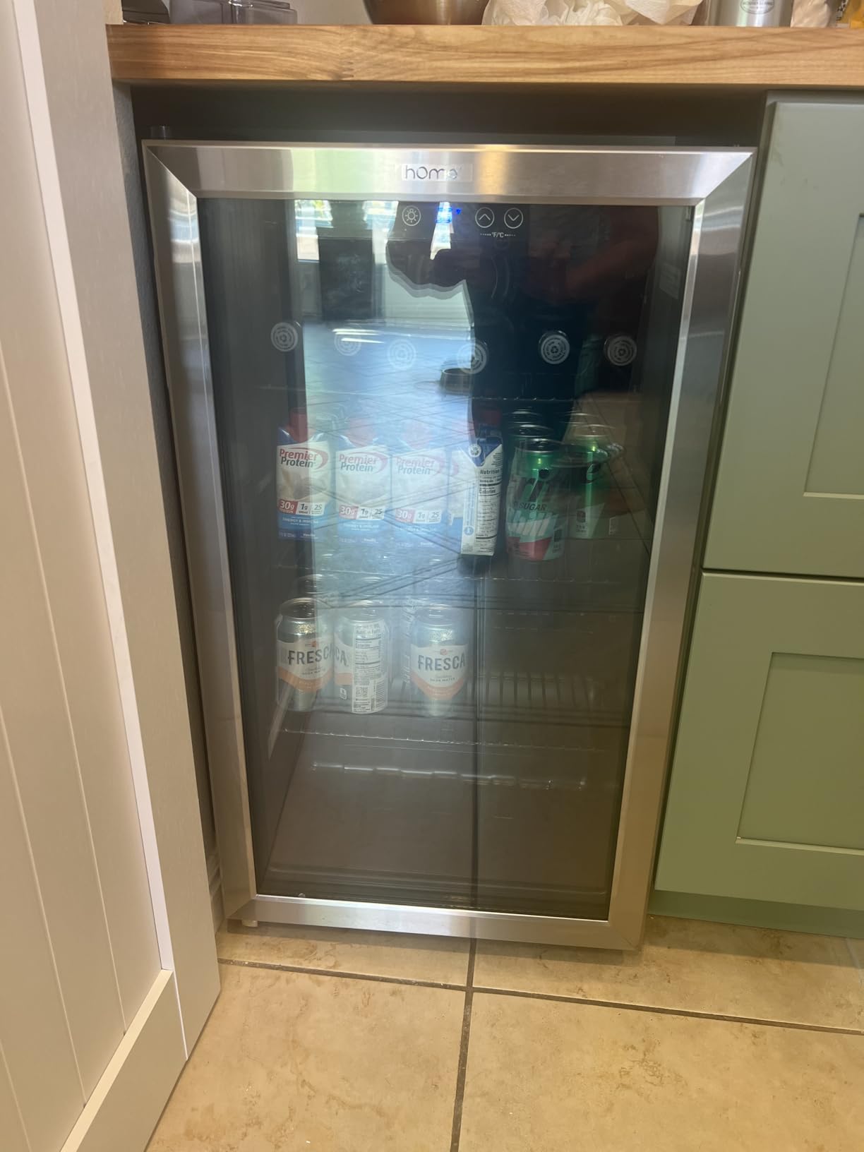 hOmeLabs Beverage Refrigerator and Cooler - 120 Can Mini Fridge with Glass Door for Soda Beer or Wine - Small Drink Dispenser Machine for Office or Bar with Adjustable Removable Shelves - Customer Photo 3