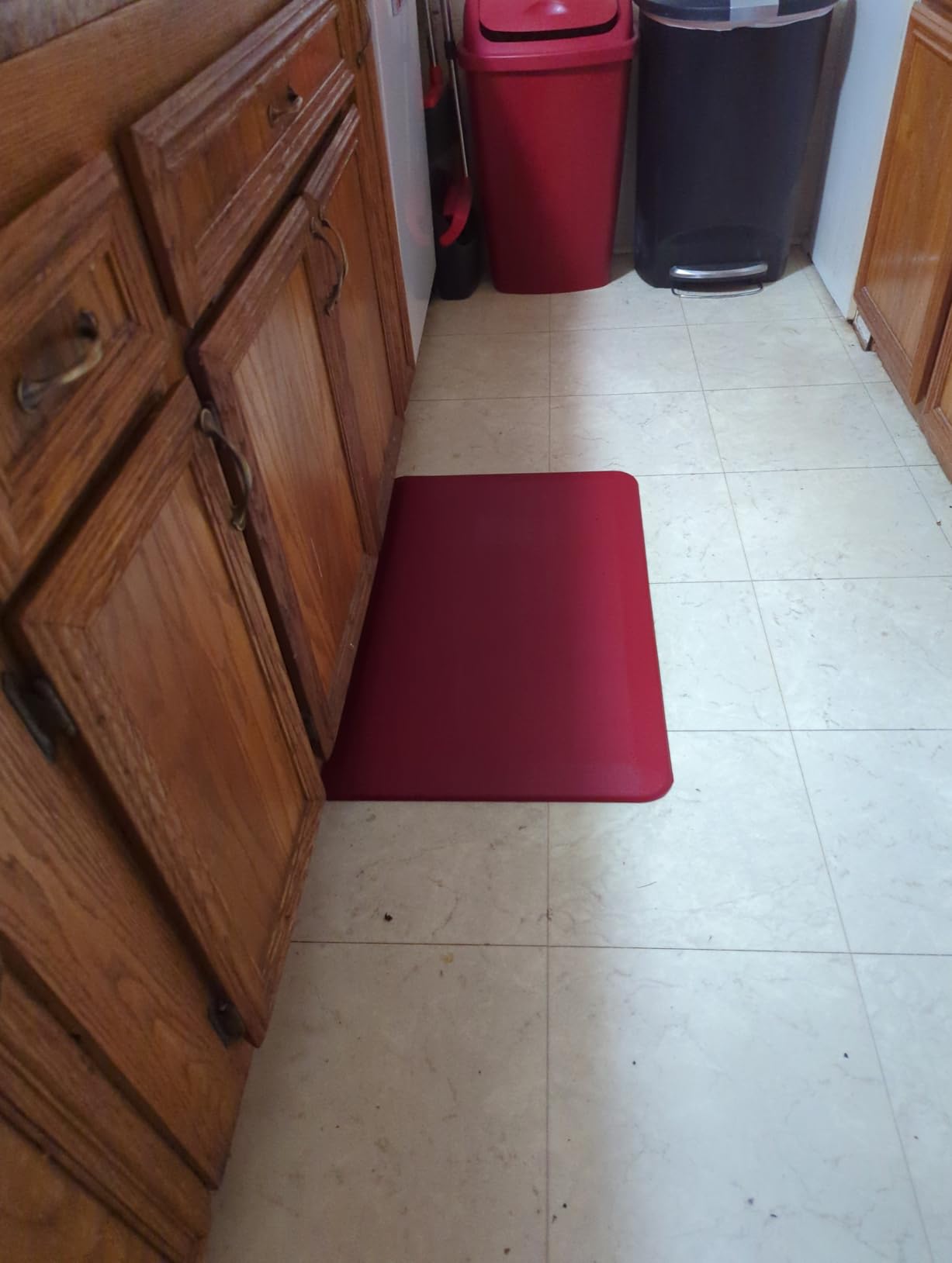 ComfiLife Anti Fatigue Floor Mat – 3/4 Inch Thick Kitchen Mats for Floor, Standing Desk Mat, Kitchen Rug – Comfort at Home, Office – Durable – Stain Resistant – Non-Slip Bottom (20