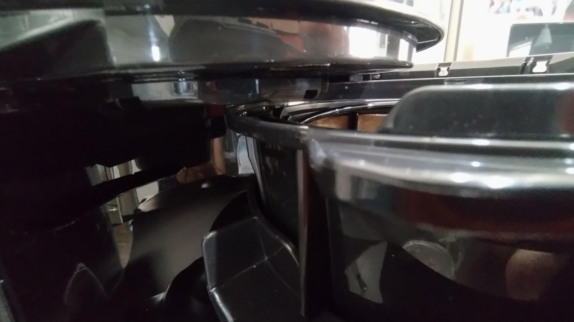 Zojirushi EC-YTC100XB 10-Cup Coffee Maker (Stainless Steel/Black) - Customer Photo 5