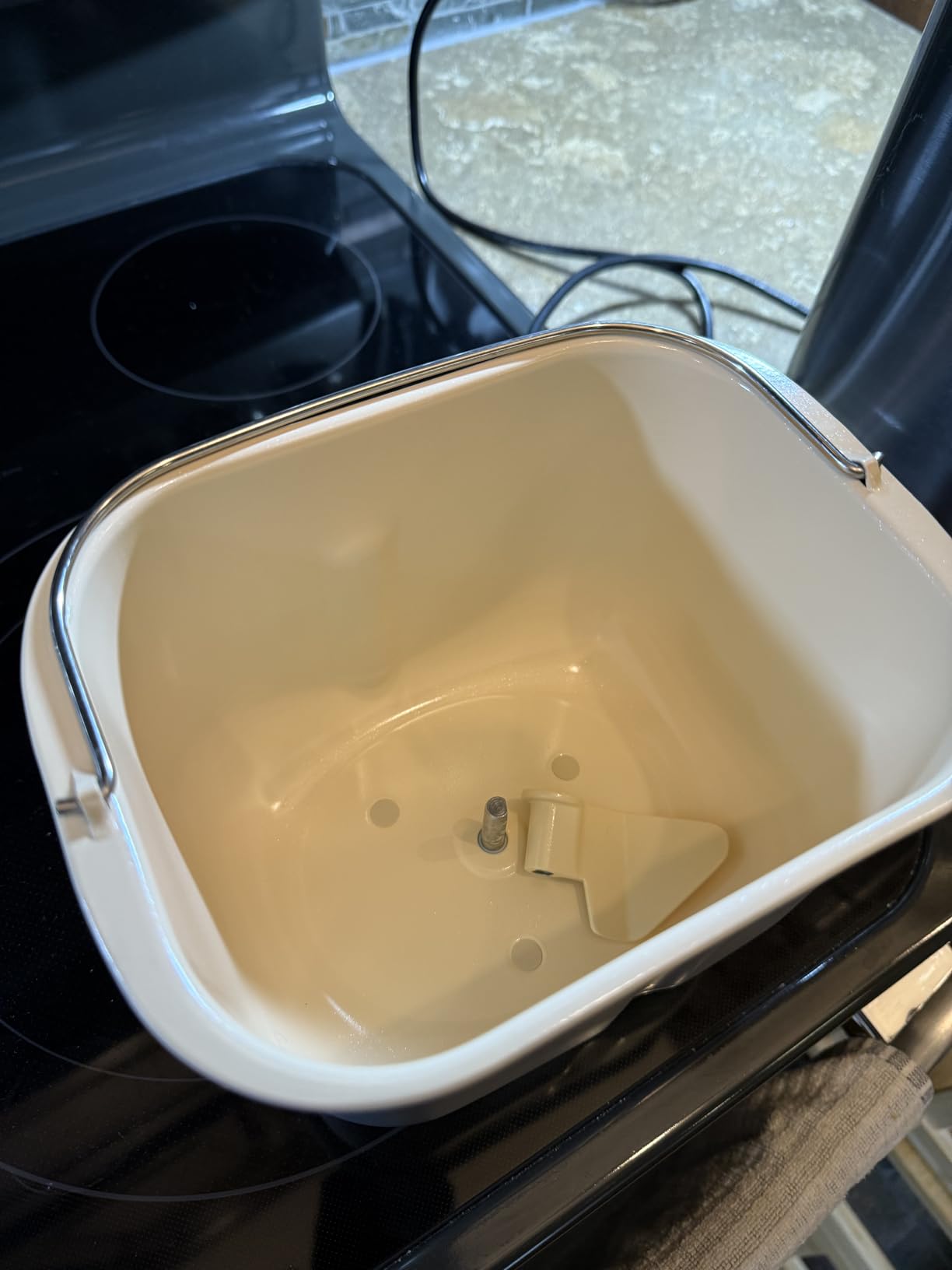 KBS Pro 710W 2LB Bread Maker, Stainless Steel 17-in-1 Smart Bread Machine with Healthy Ceramic Pan, Automatic Nut Dispenser, Tempered Glass Touch Panel, 3 Crust Colors, 15H Timer& Keep-Warm, Recipes customer photo 2