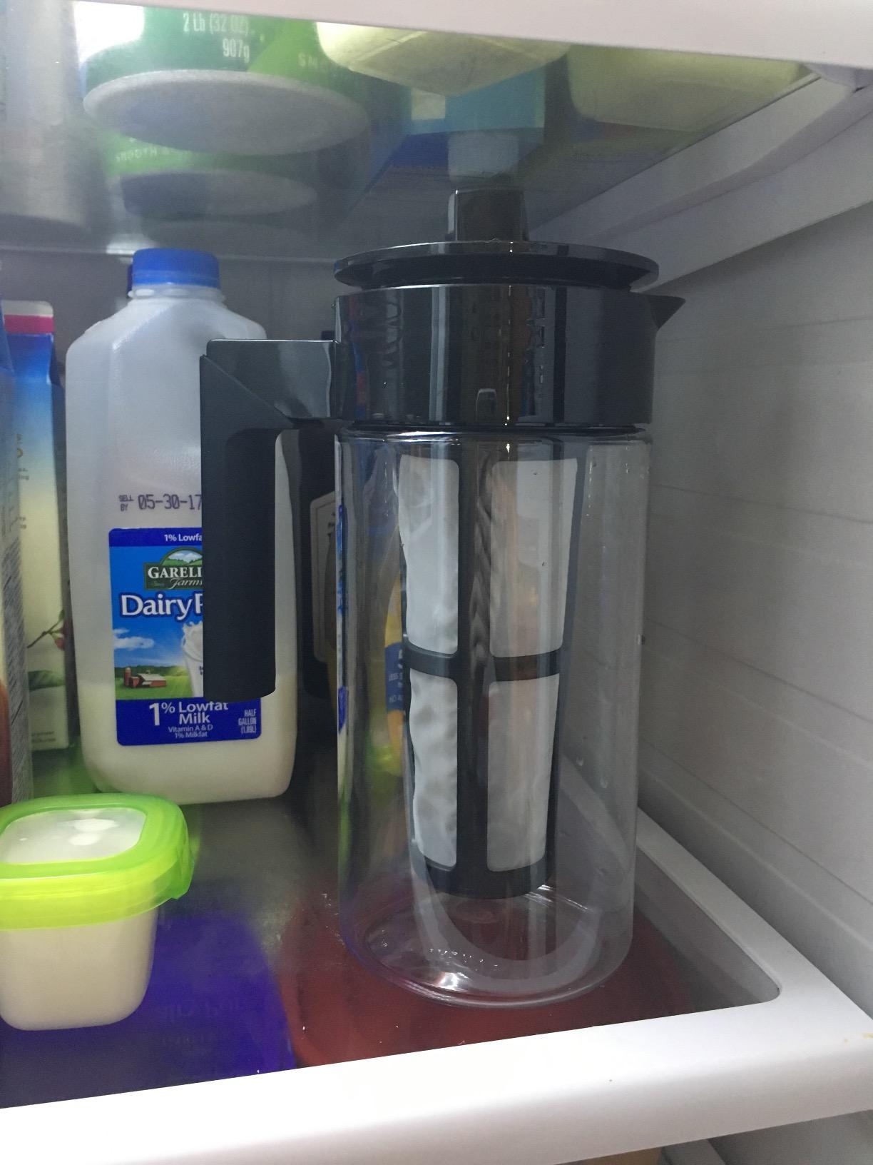 Takeya Tritan Cold Brew Coffee Maker - Airtight Pitcher with Leak-Free Lid - Customer Photo 2