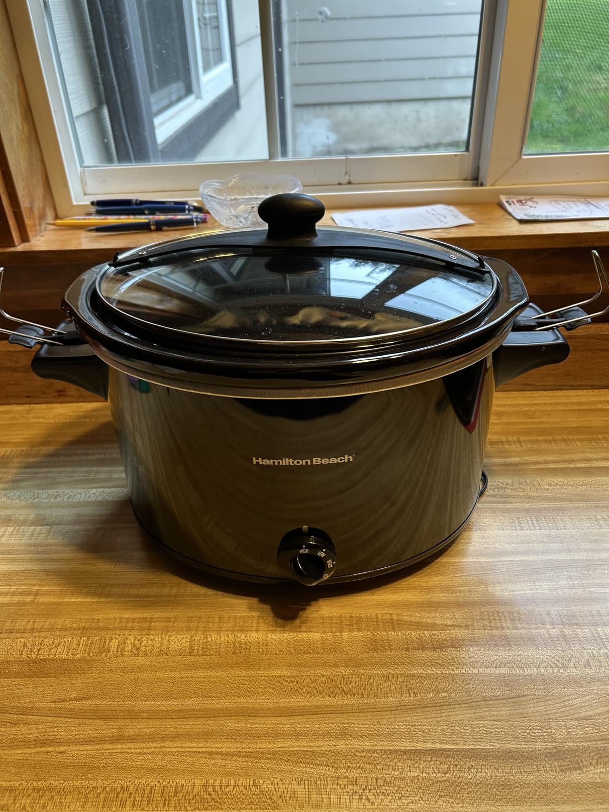 Hamilton Beach Slow Cooker, Extra Large 10 Quart, Stay or Go Portable With Lid Lock, Dishwasher Safe Crock, Black (33195) customer photo 1