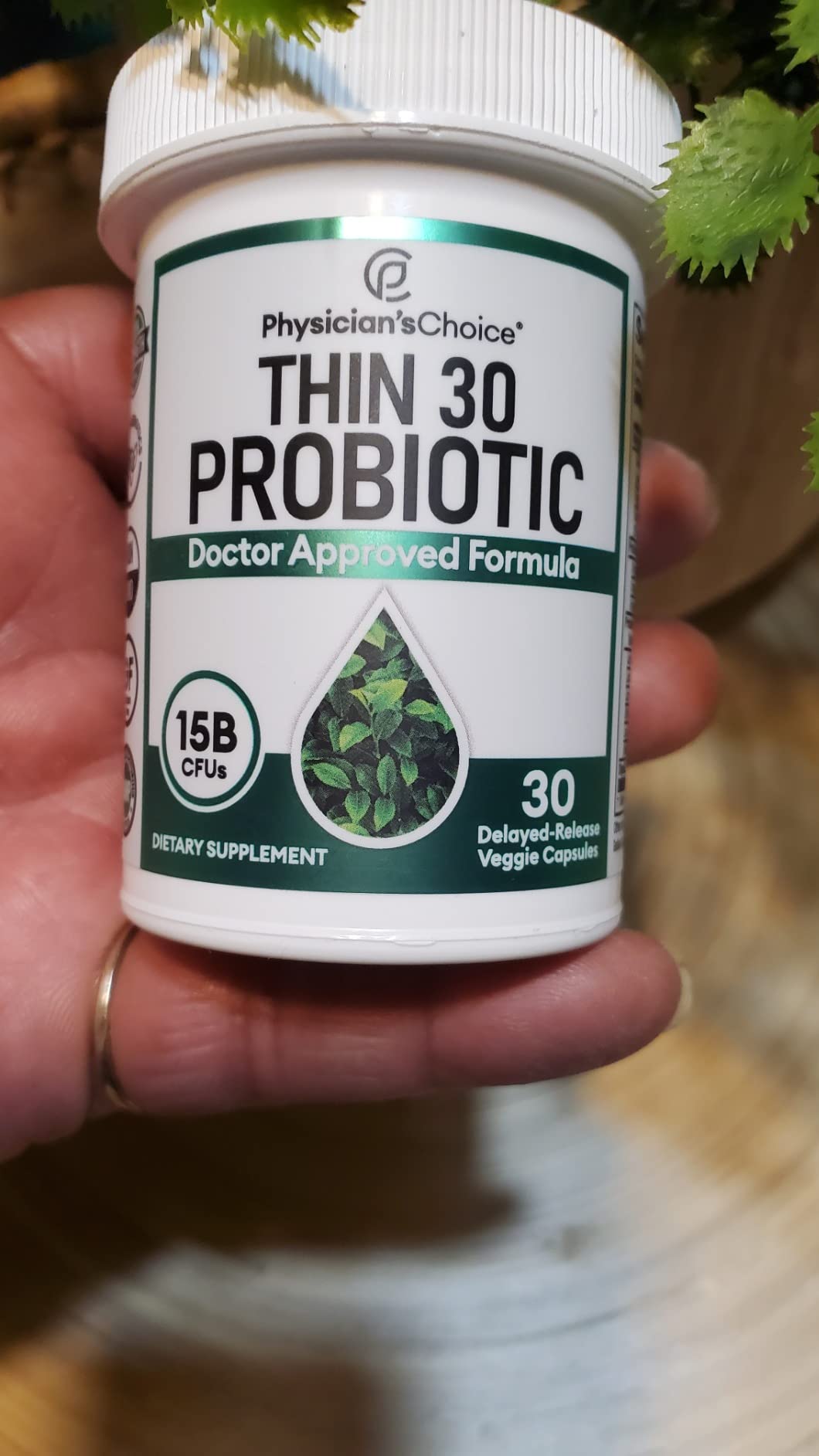Physician's CHOICE Probiotics for Weight Management & Bloating - 6 Probiotic Strains - Prebiotics - Key ingredient Cayenne - Supports Gut Health - Weight Management for Women & Men - Green Tea - 30 CT customer photo 3