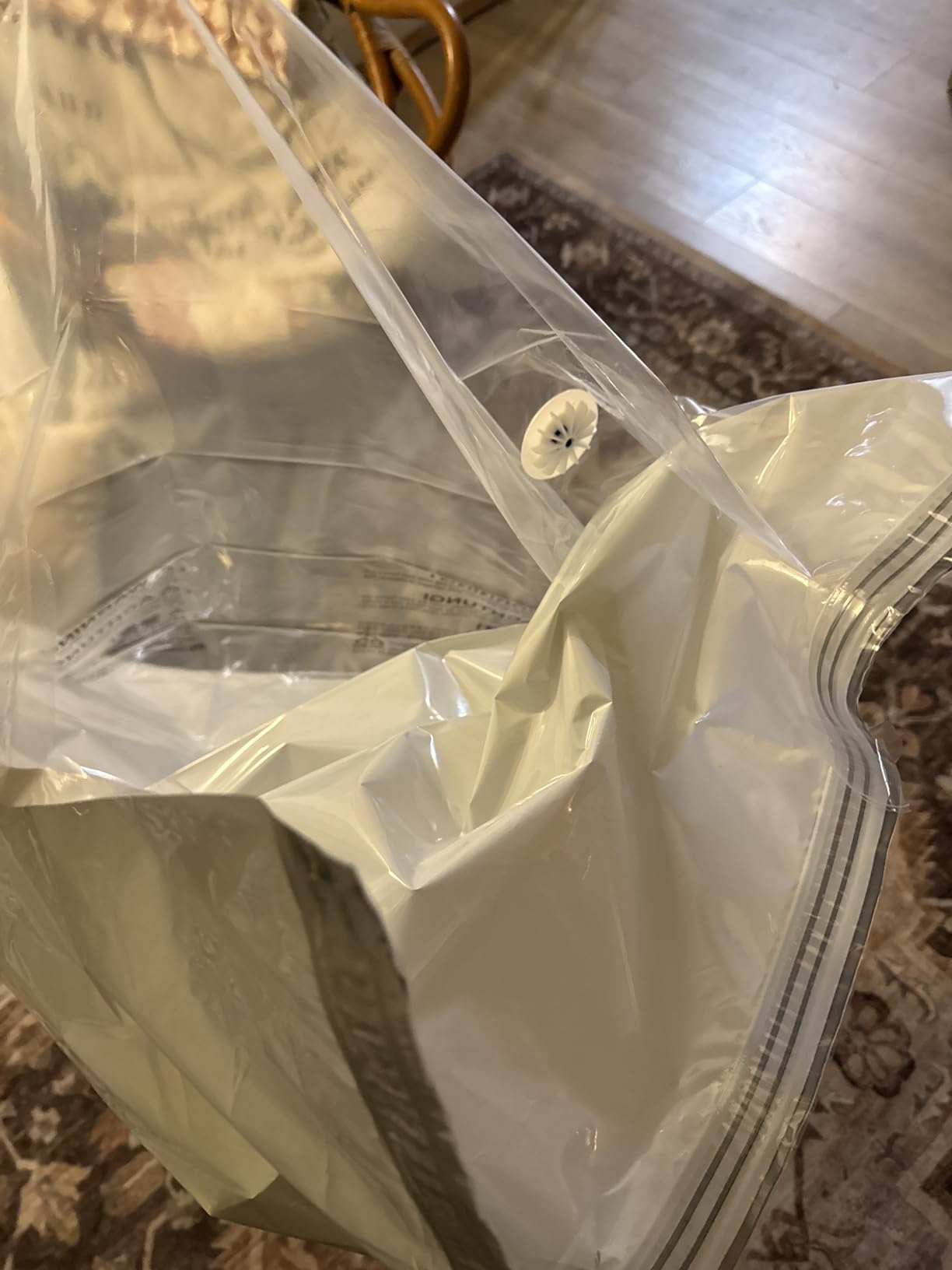 TAILI 6 Pack Vacuum Storage Bags, Jumbo Cube (31x40x15 Inch), Extra Large Vacuum Seal Bags for Clothing, Comforters, Blankets, Pillow, Bedding, Closet Organization Space Saving, Cream Customer Review TAILI 6 Pack Vacuum Storage Bags, Jumbo Cube (31x40x15 Inch), Extra Large Vacuum Seal Bags for Clothing, Comforters, Blankets, Pillow, Bedding, Closet Organization Space Saving, Cream - Customer Photo 5