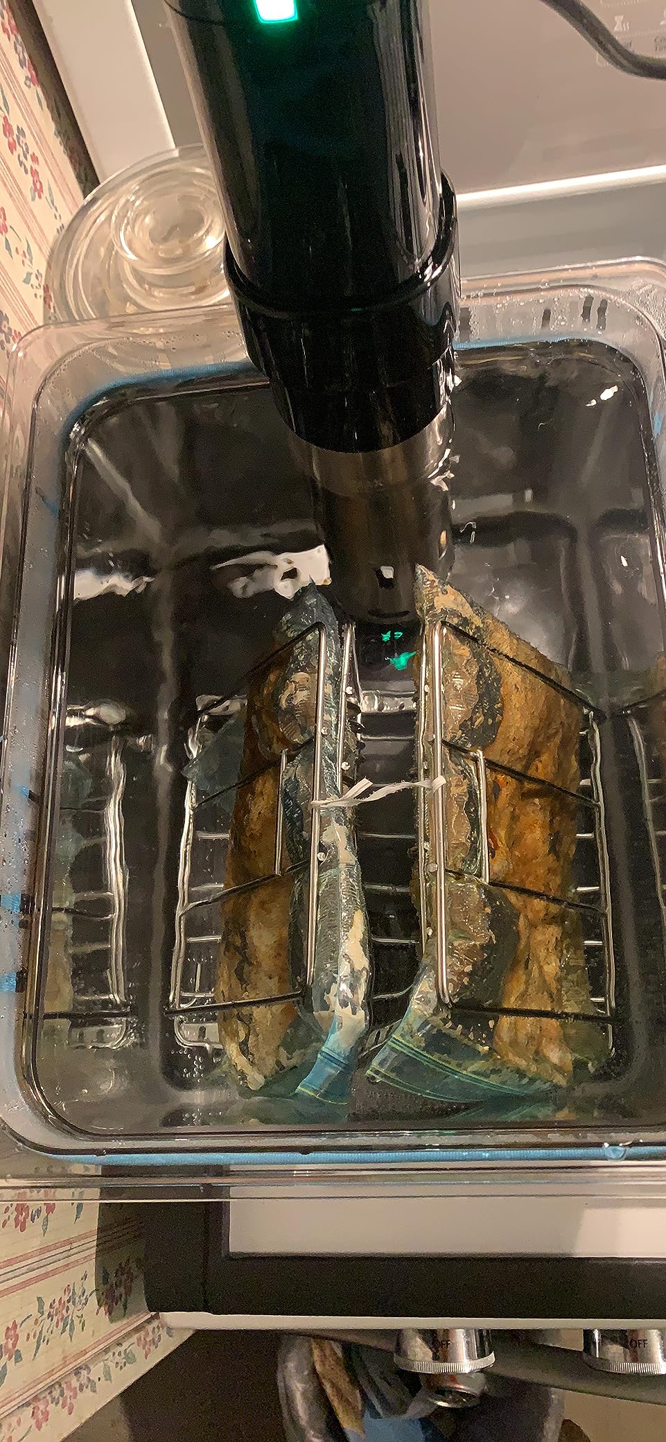 HOMENOTE Container 12 Quart with Lid & Rack and Sleeve - BPA Free Complete Sous Vide Accessories Kit with Cookbook For Anova and Most Sous Vide Cookers Customer Review HOMENOTE Container 12 Quart with Lid & Rack and Sleeve - BPA Free Complete Sous Vide Accessories Kit with Cookbook For Anova and Most Sous Vide Cookers - Customer Photo 1