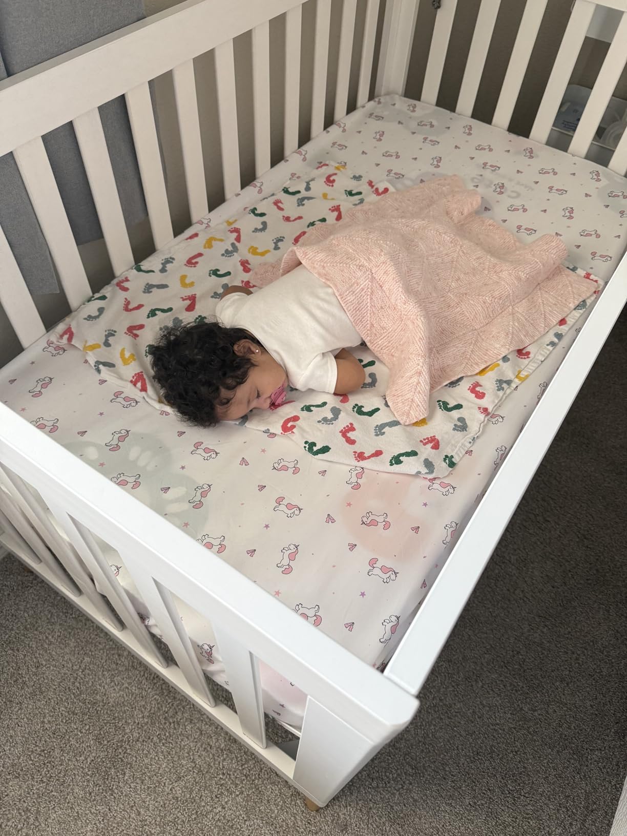 Delta Children Essex 4-in-1 Convertible Baby Crib, Bianca White with Natural Legs customer photo 2