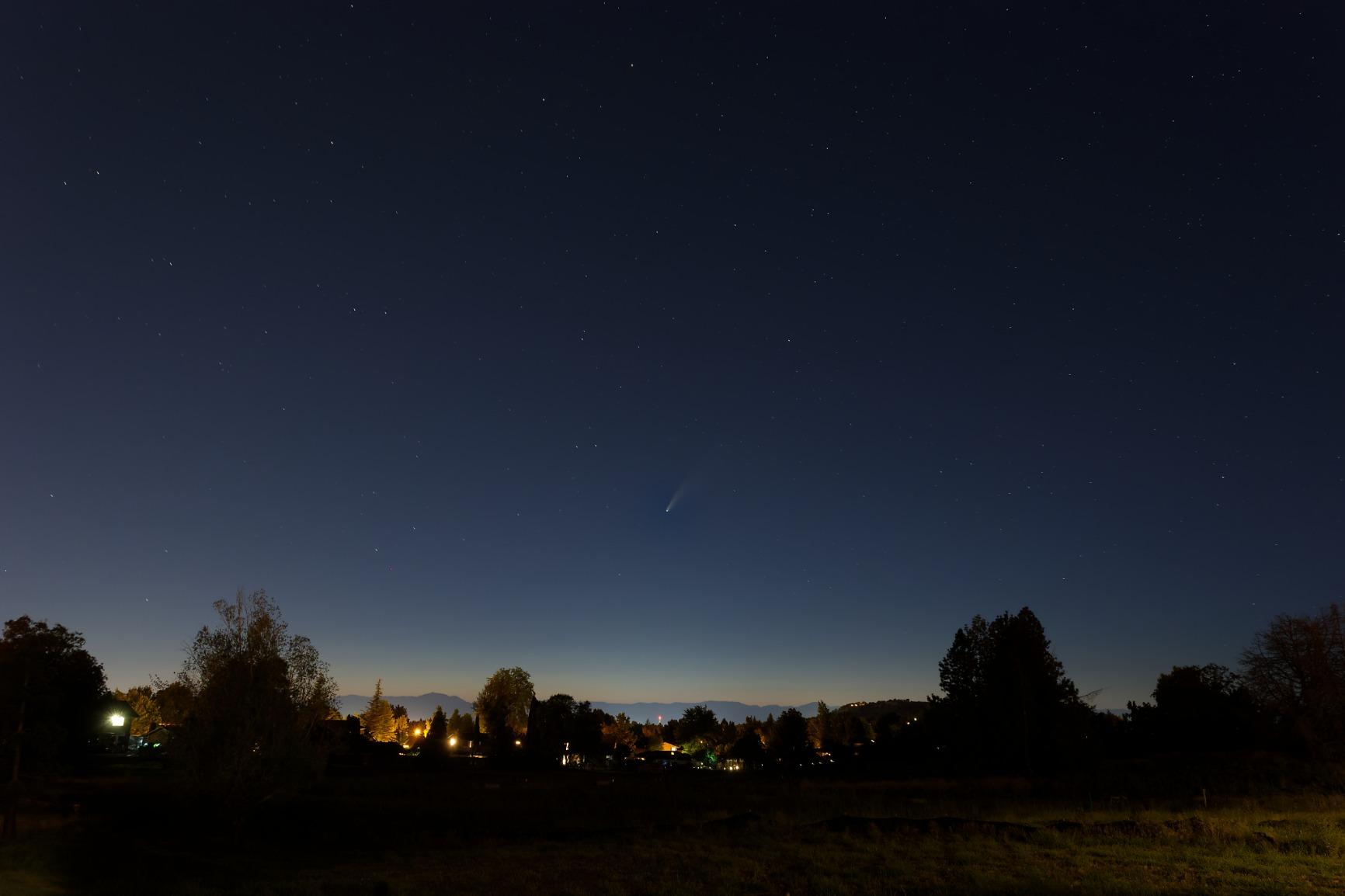 Nikon Z 50 with Two Lenses | Compact mirrorless stills/video camera with wide-angle and telephoto zoom lenses | Nikon USA Model customer photo 1